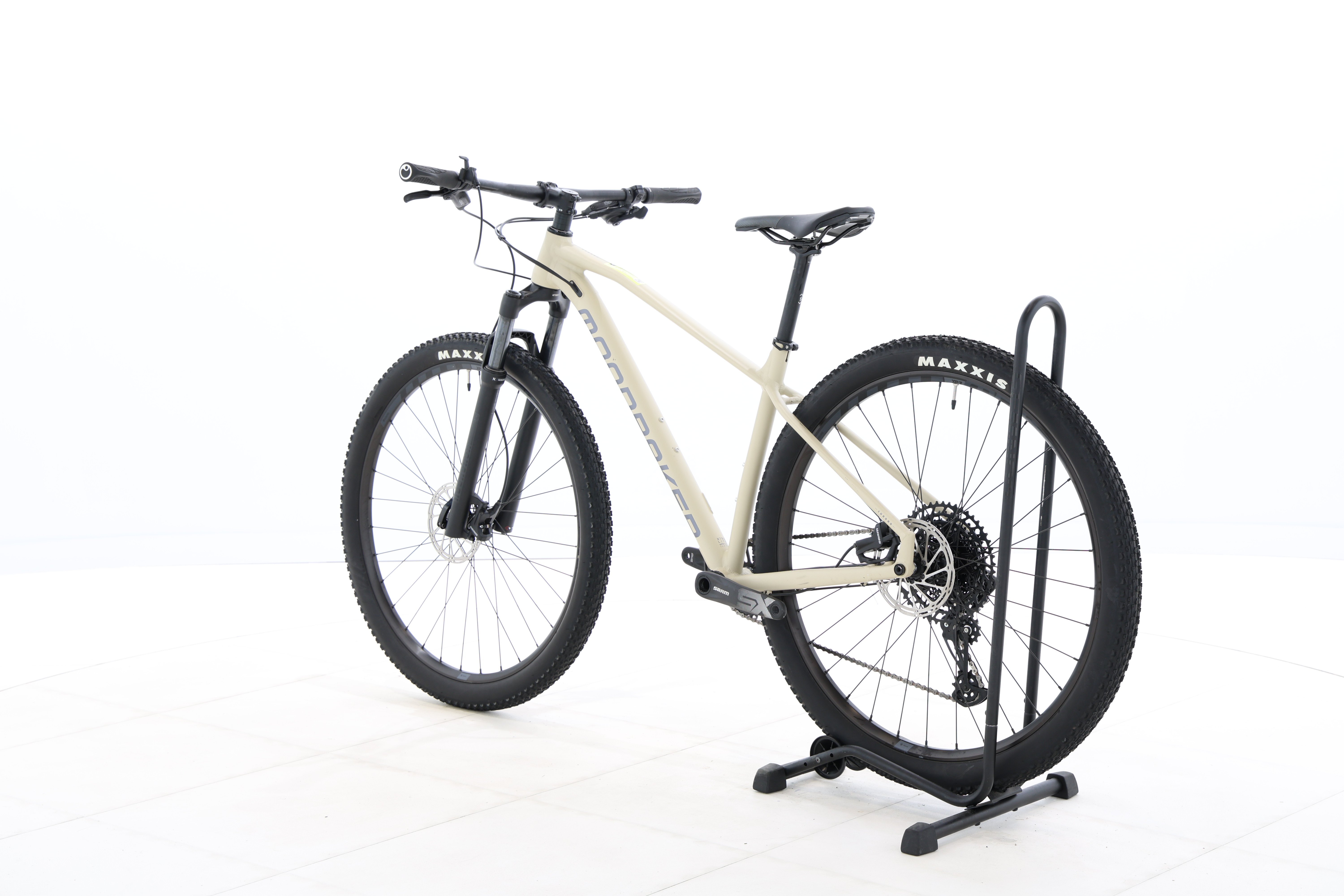 83e5cff6-c3ad-4136-985f-c0f125796ee9