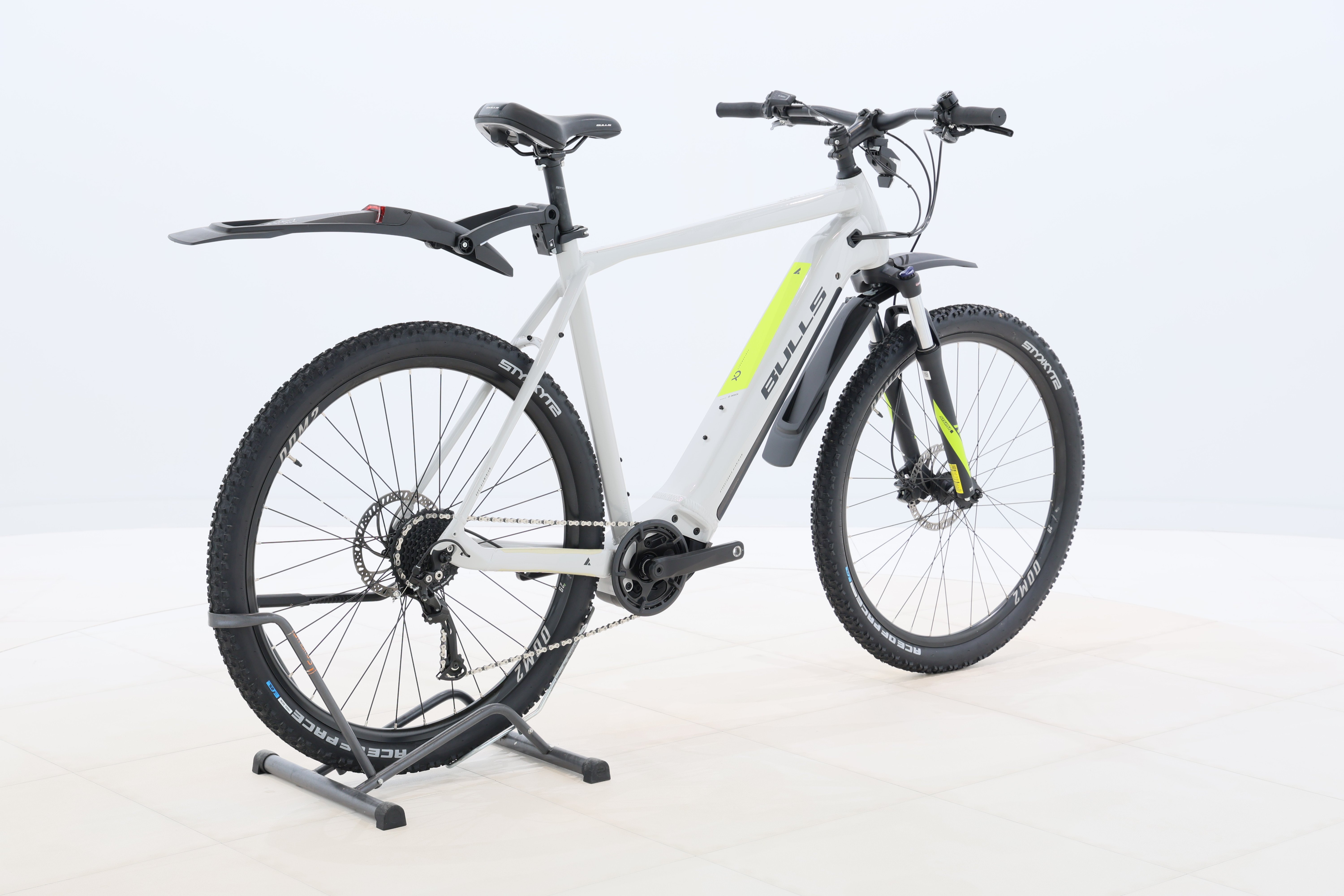 c62e0e5b-5b09-4eb2-970a-730c6add3b48