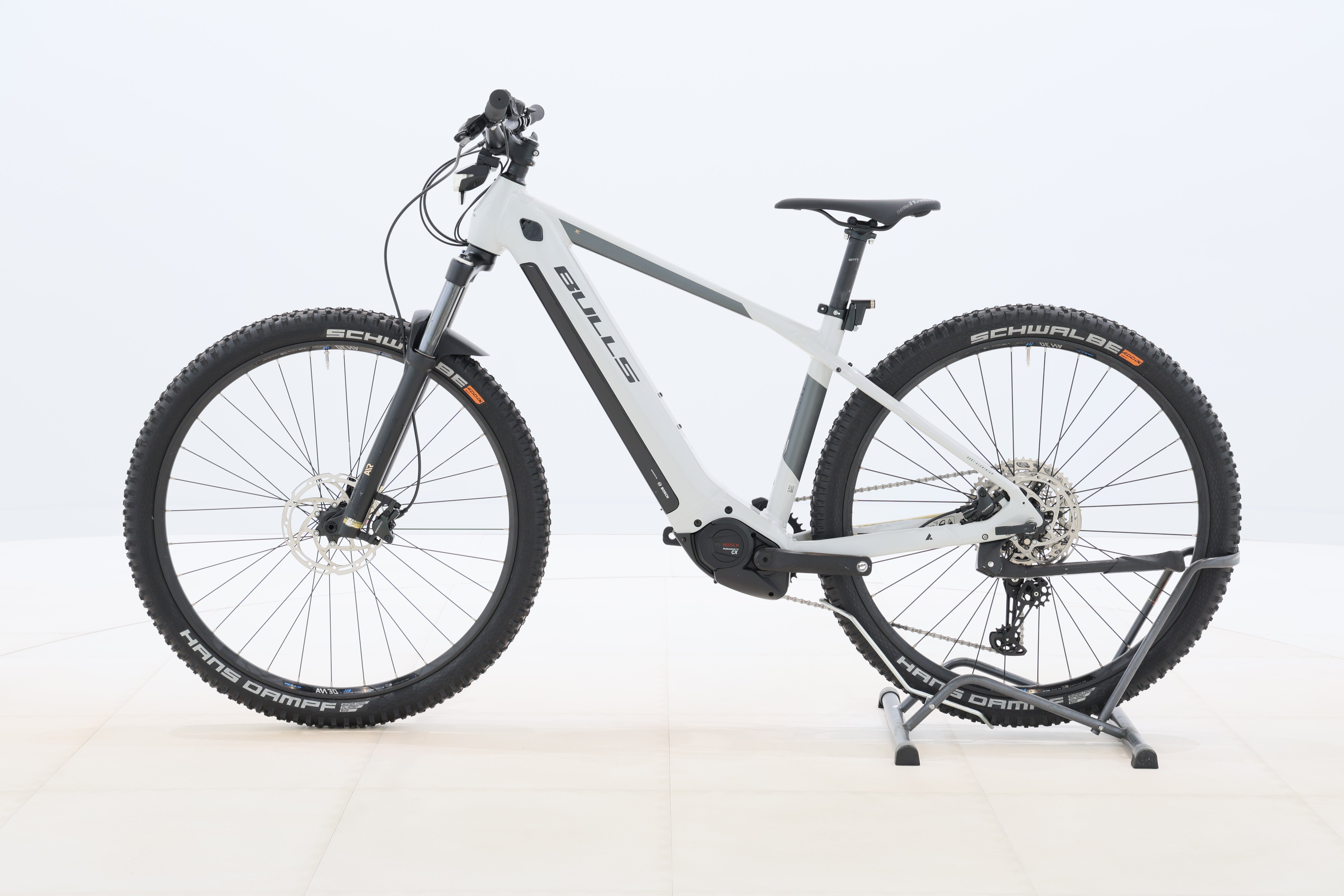 90d1b7ee-3e25-412e-b2f8-00b647ad9348