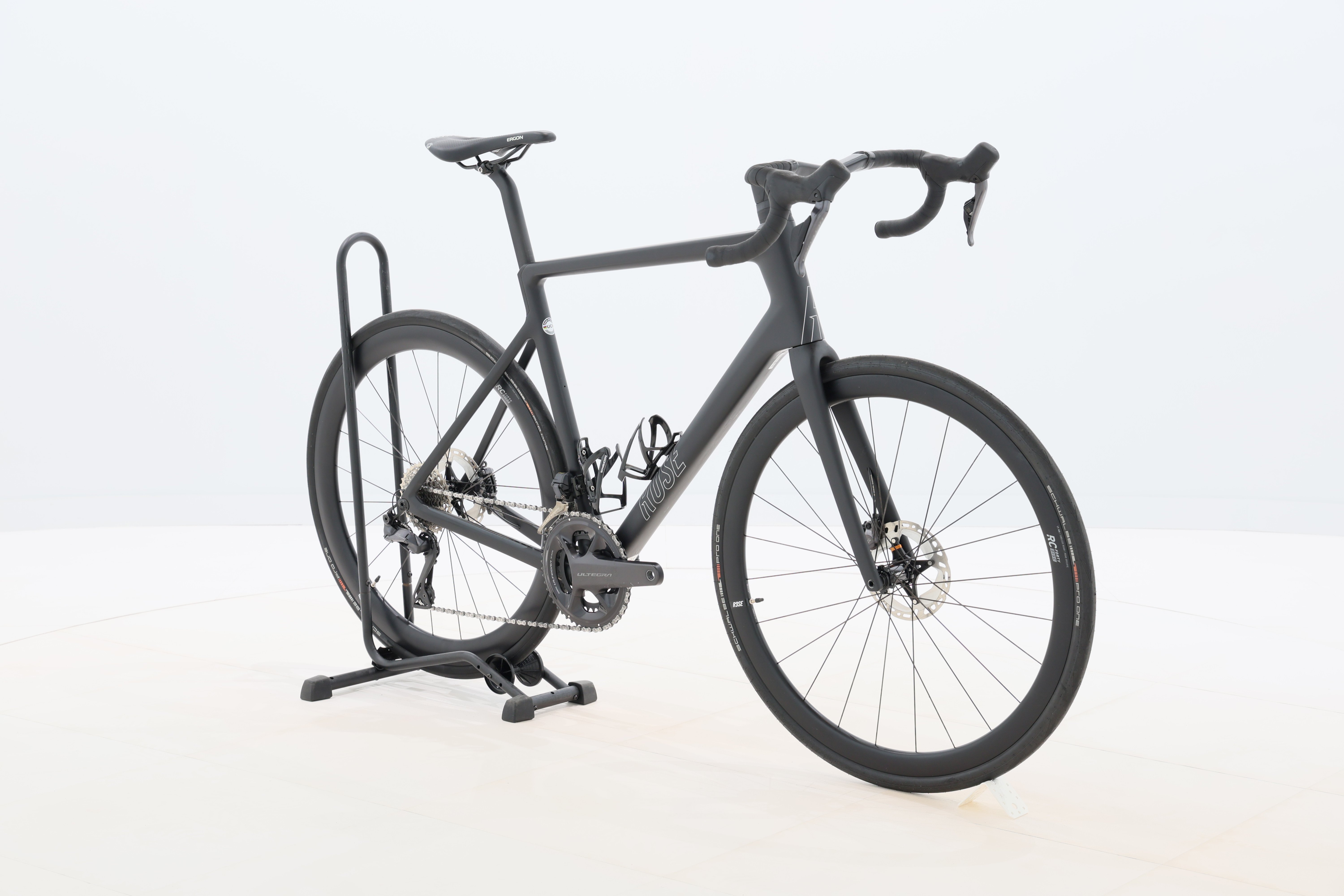 f0522810-014b-4b07-9361-6cf5e0e0ce68