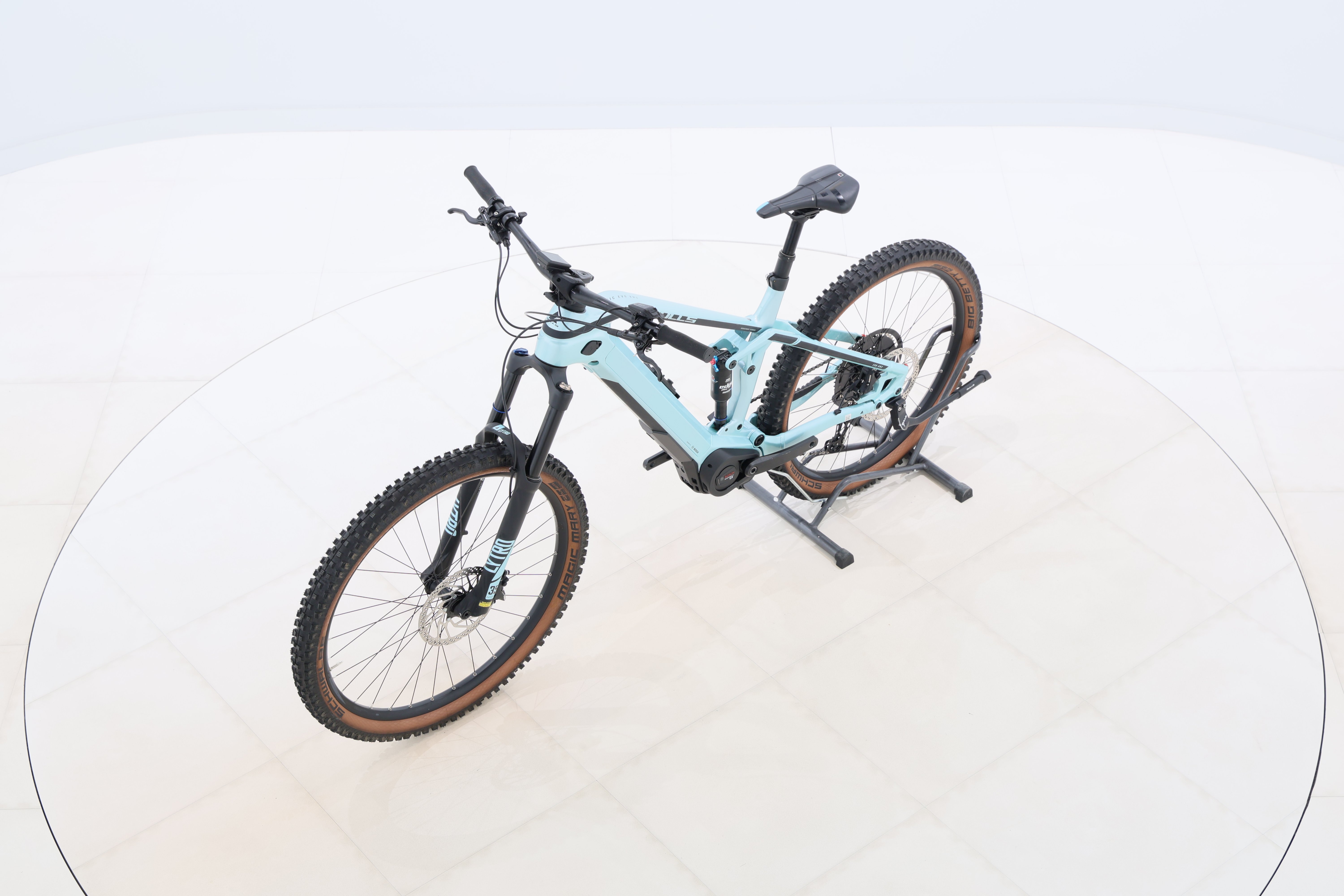 b8d84dd8-3ff6-4b4e-be30-2bf5e9431d2e