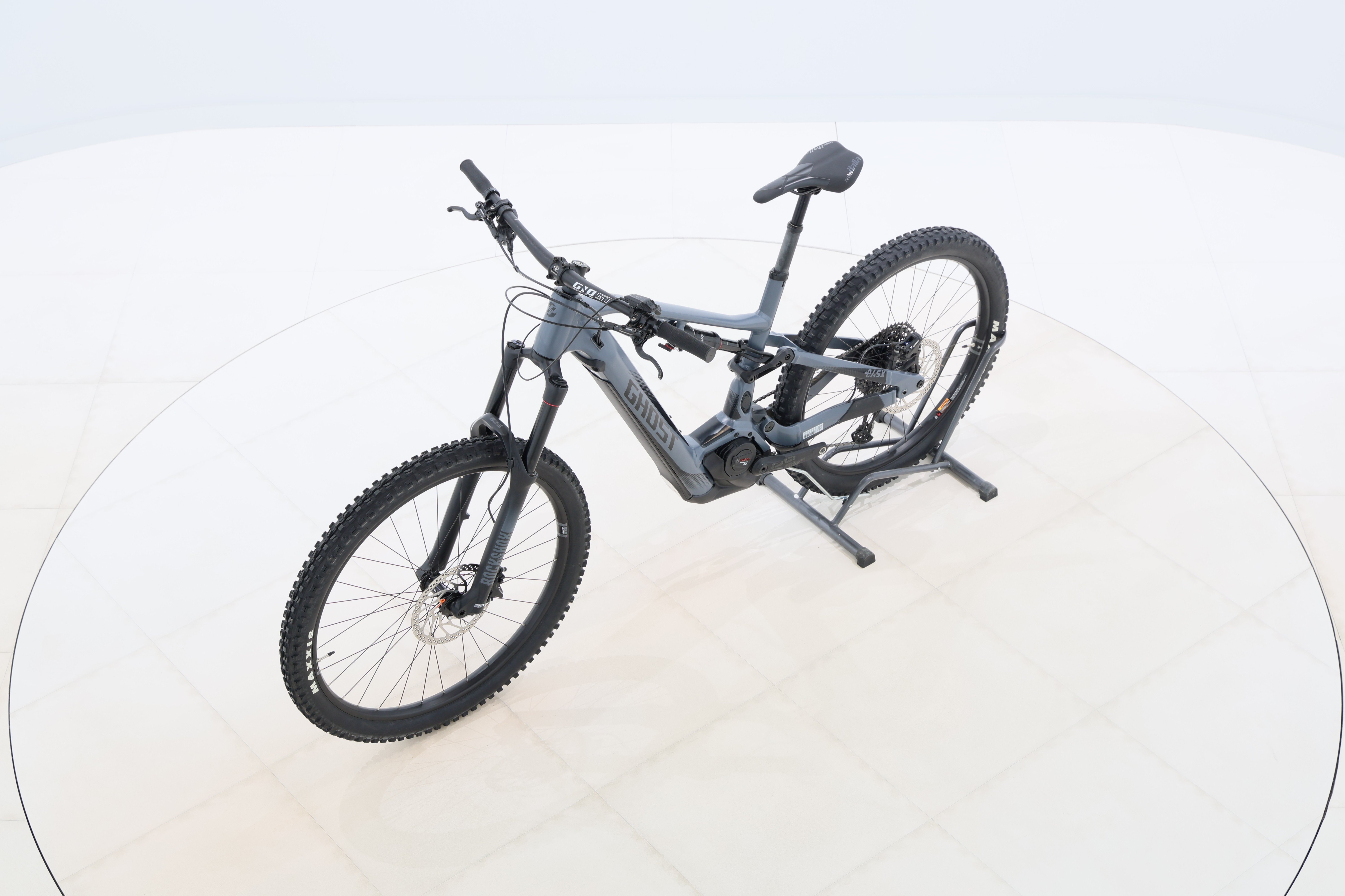 acc5f834-e92e-4bd7-b5a3-18b6a1b31c4f