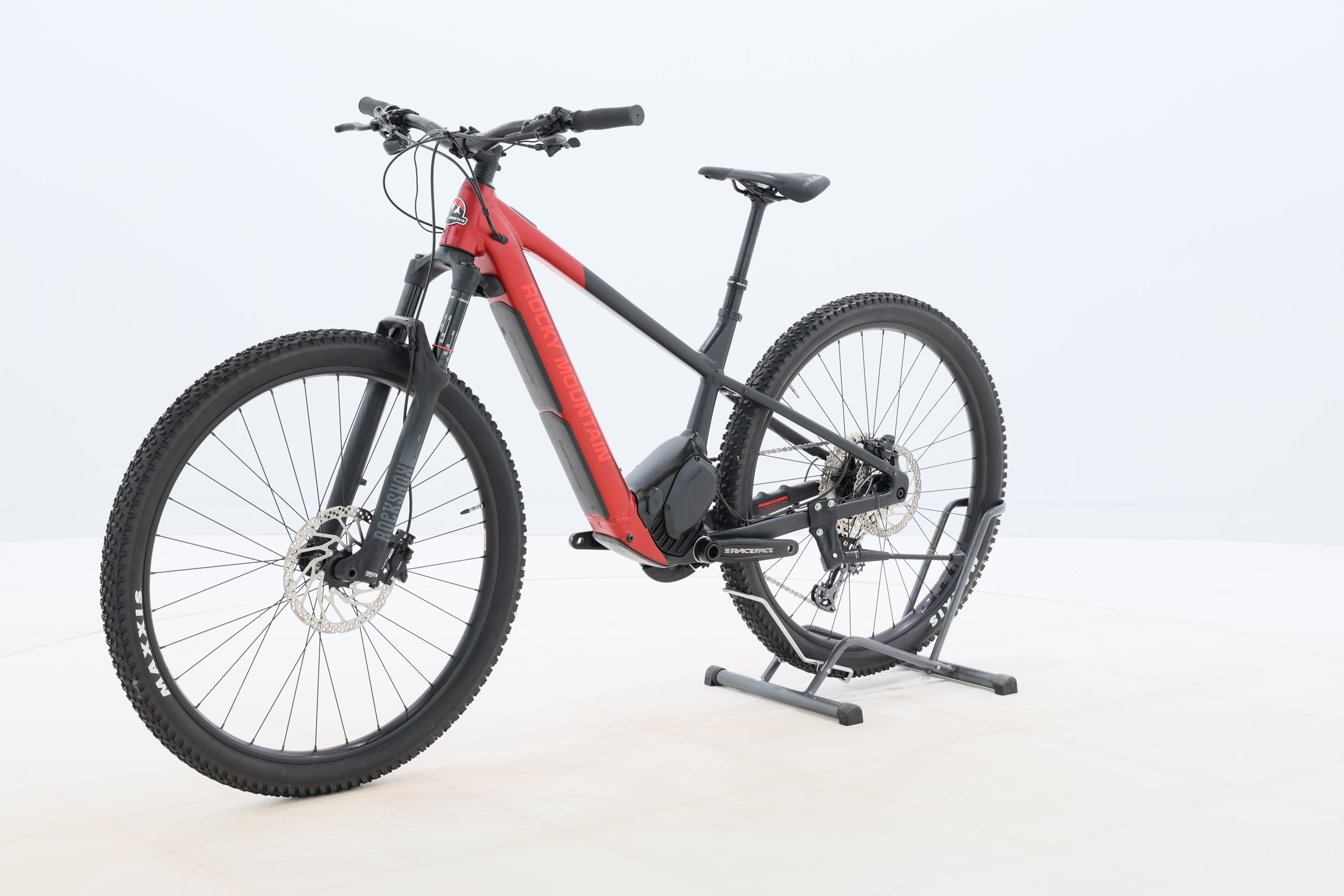 e41f9f19-62ae-4441-8697-7231a72c832b