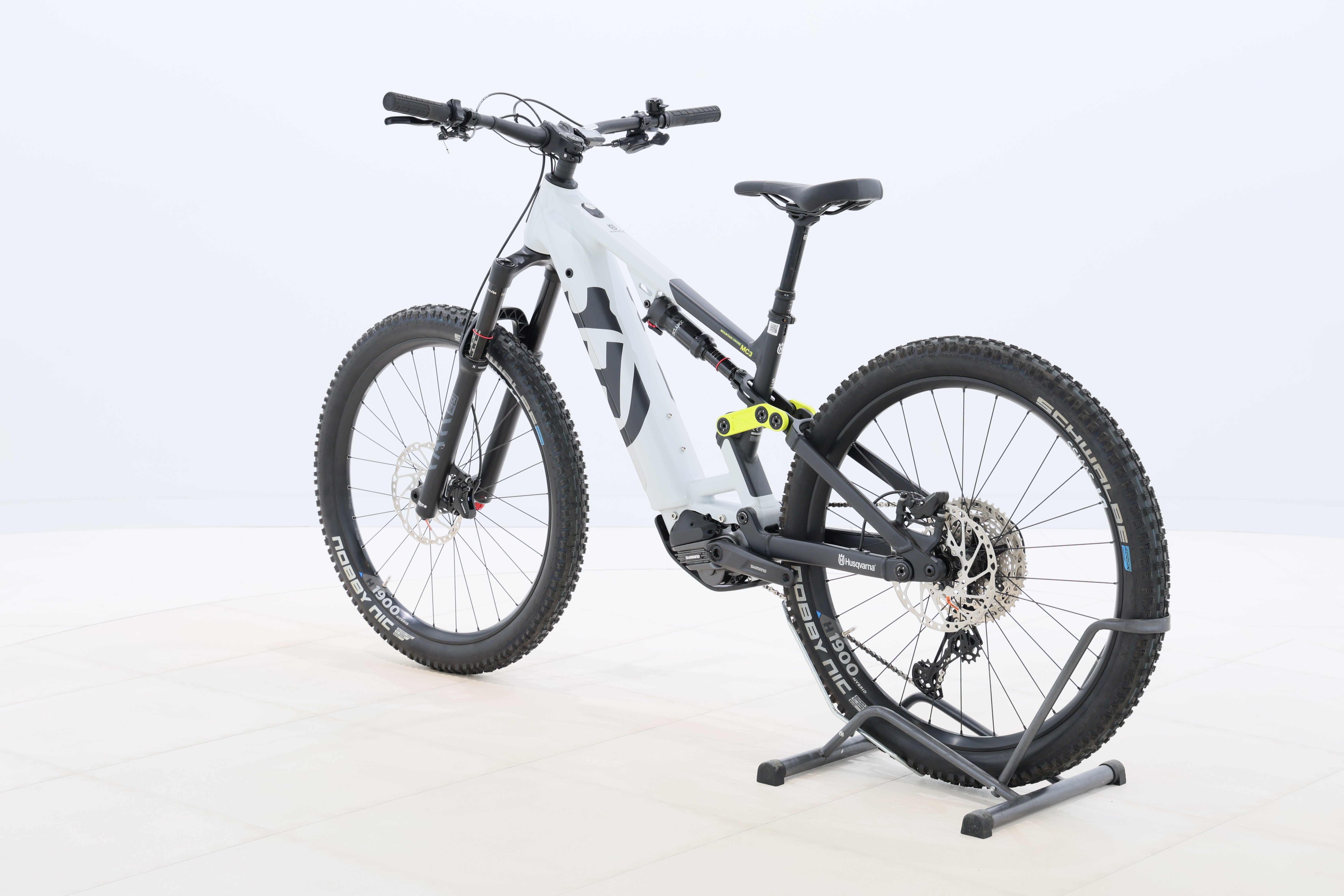 61a95ce4-8c7f-4efe-8f8c-0c3455a3ec00