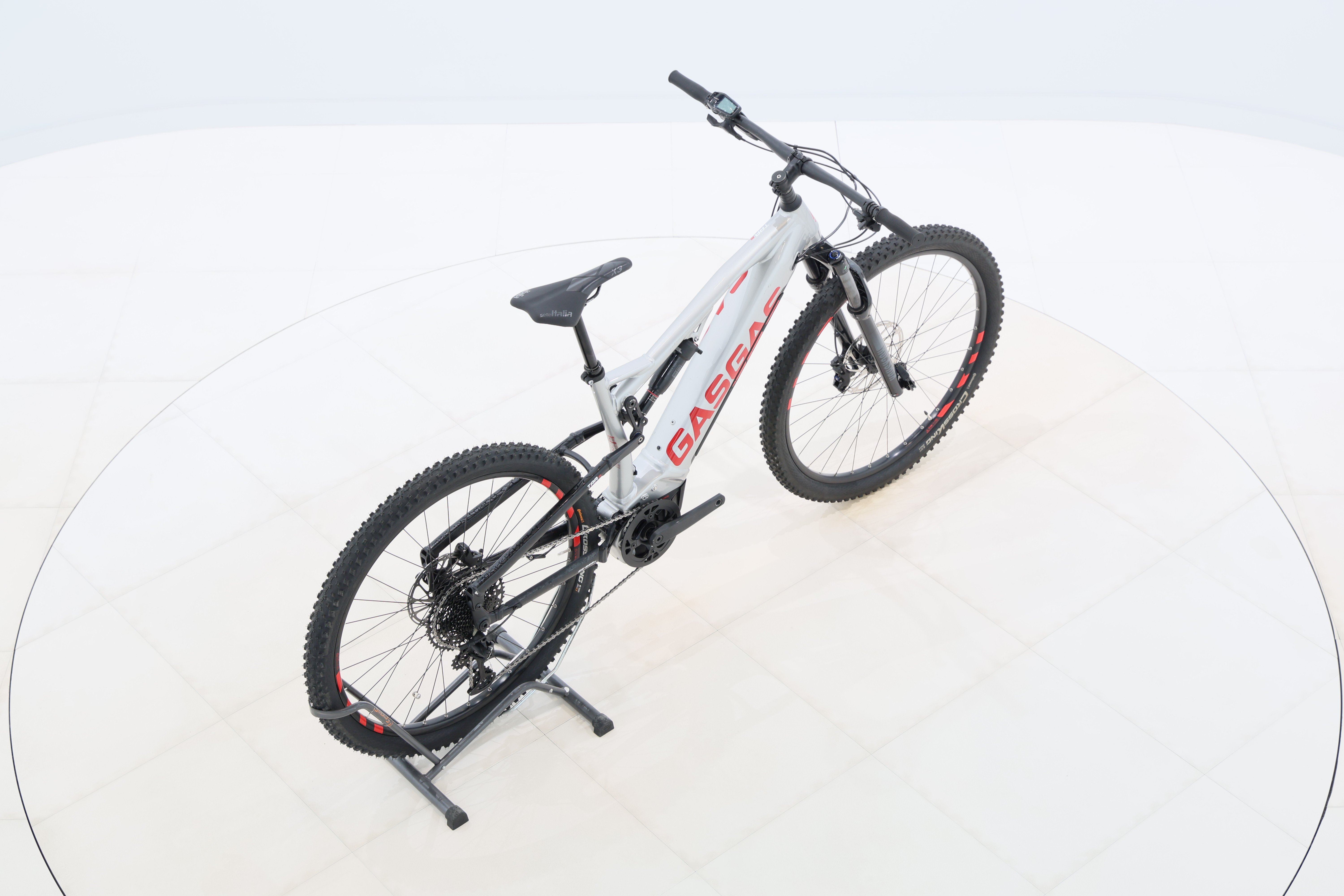 95ca7e7c-94ac-460f-a734-c2b4faee4e89