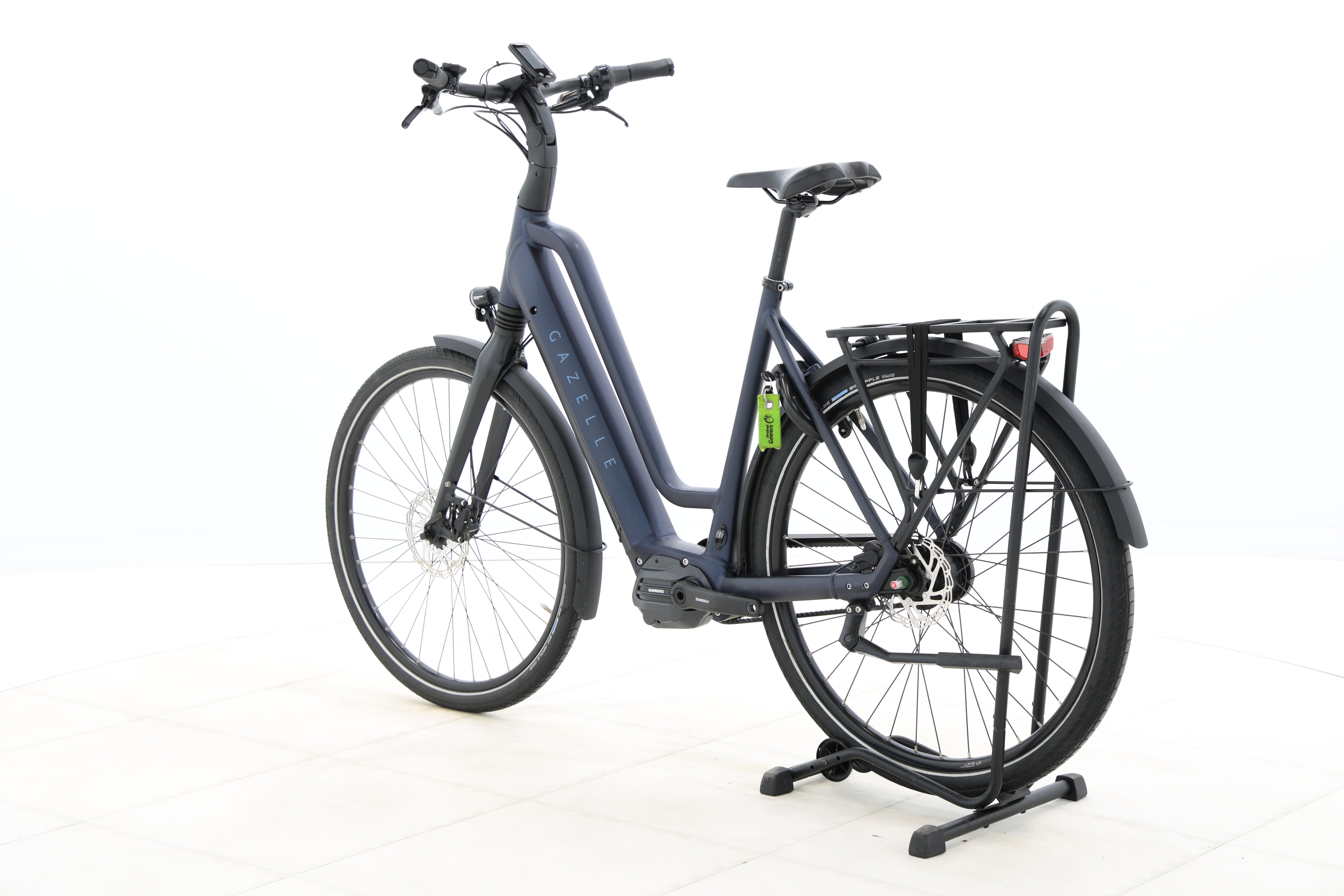 c3d37d26-181e-4f10-9c5c-9f4ca58ea0b5