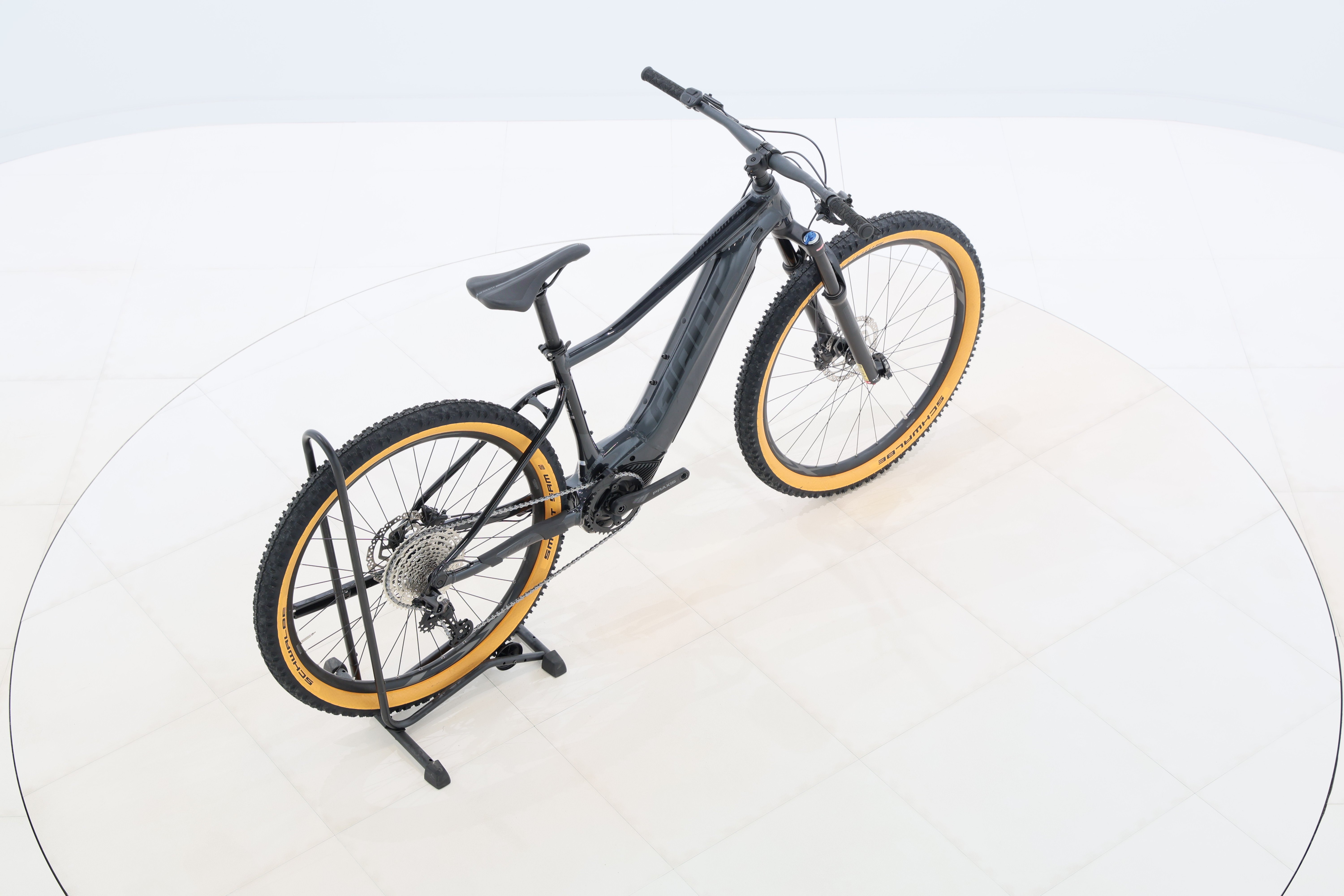 b3a07ee1-0ebc-4c74-b6e7-e53d15a65472