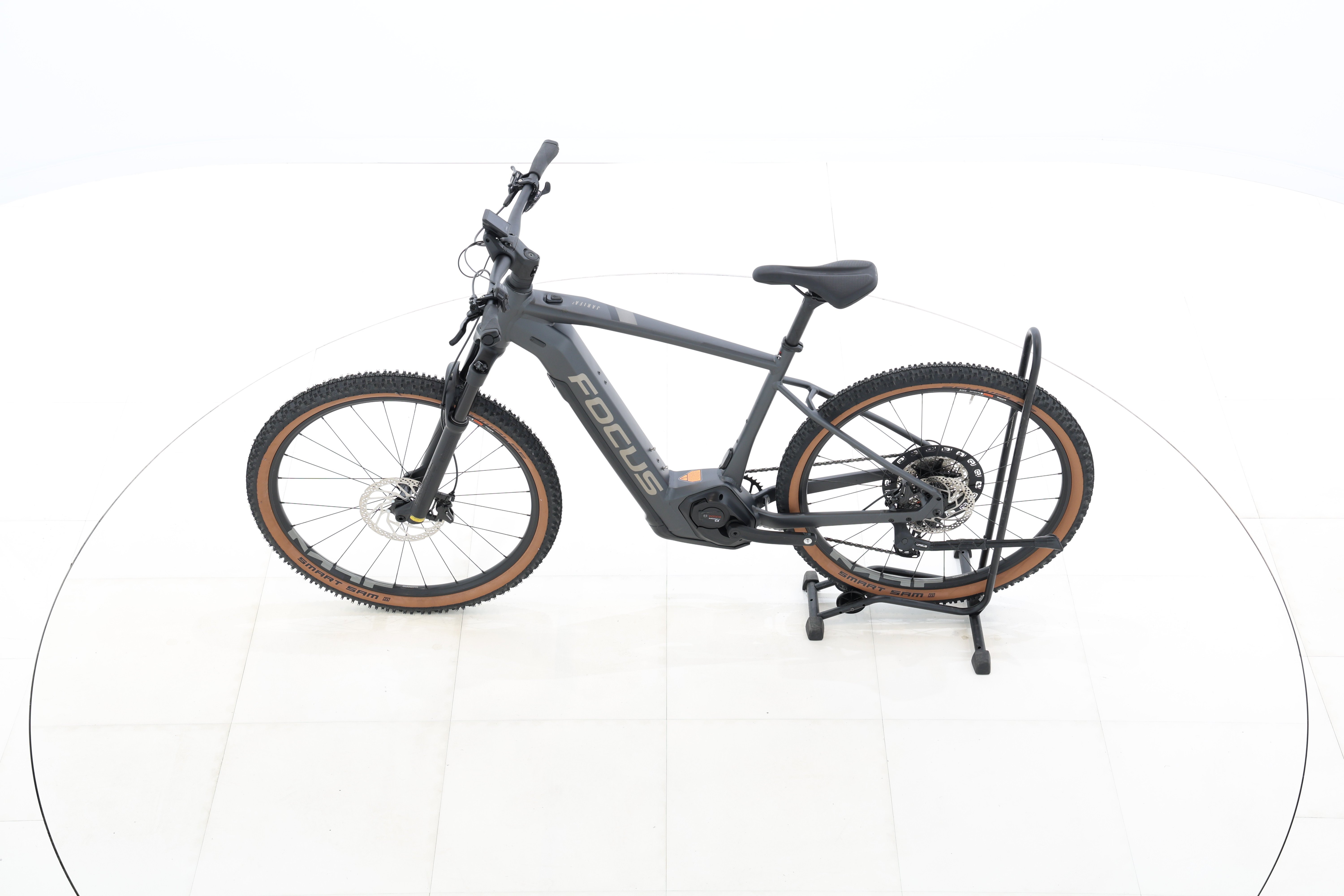 92a57c6a-4c47-4140-bf2f-b841a05894a1