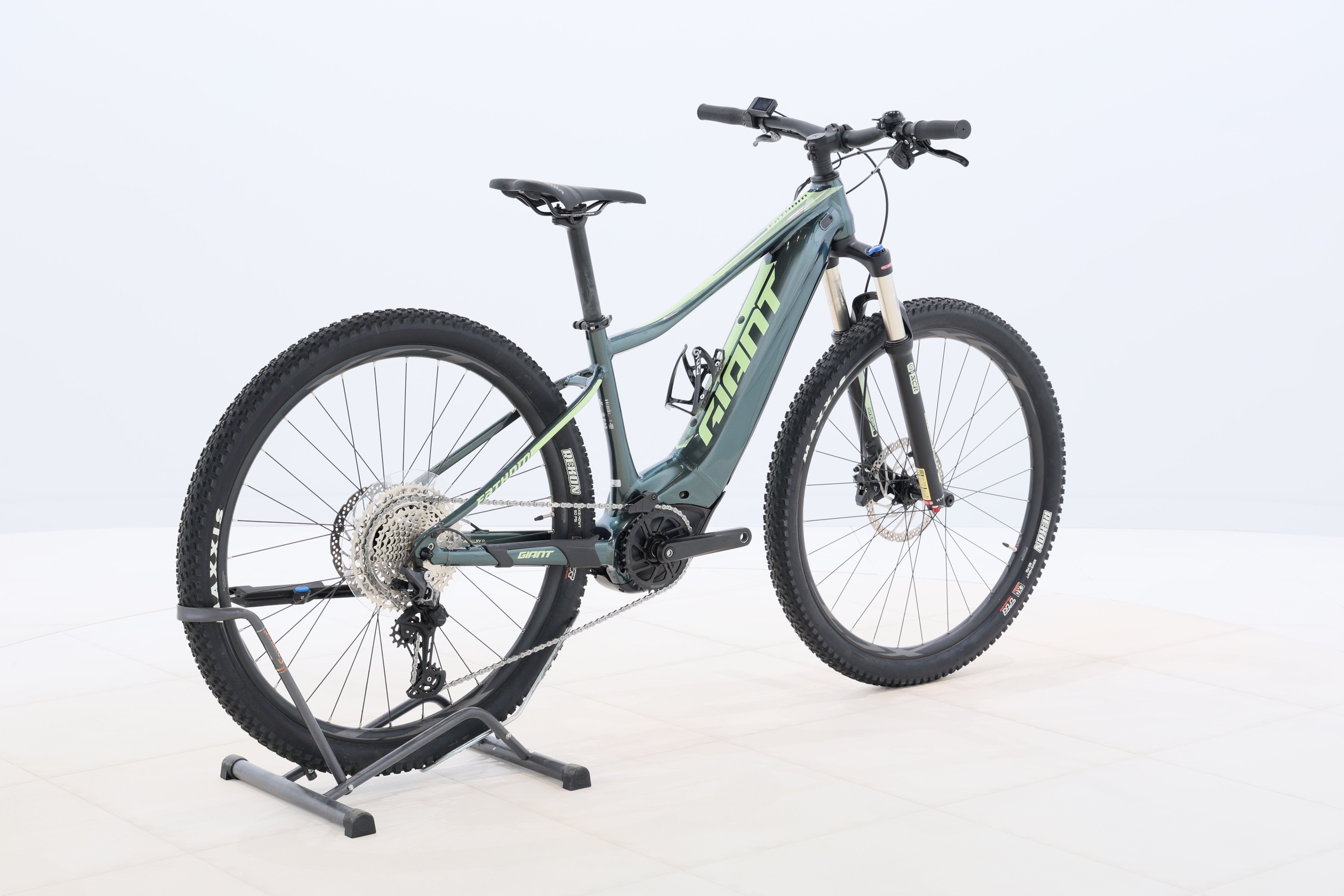 8926cc61-7c3d-4fb2-9cbf-25b56b8010c9