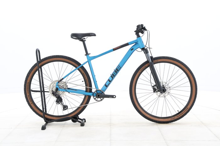 Cube Attention SLX 2023