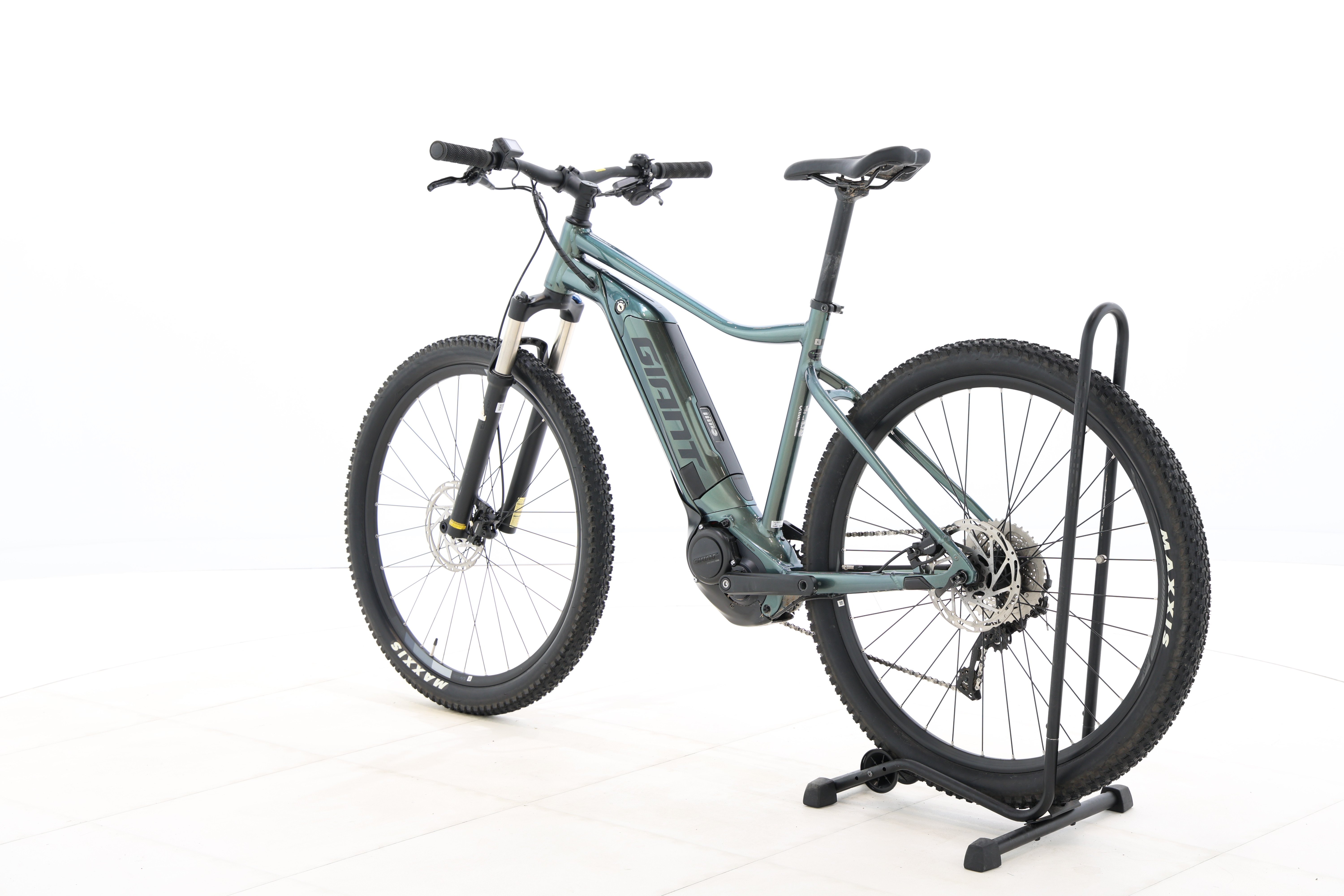 ef8ebc78-af39-445e-8b80-528657479fa2