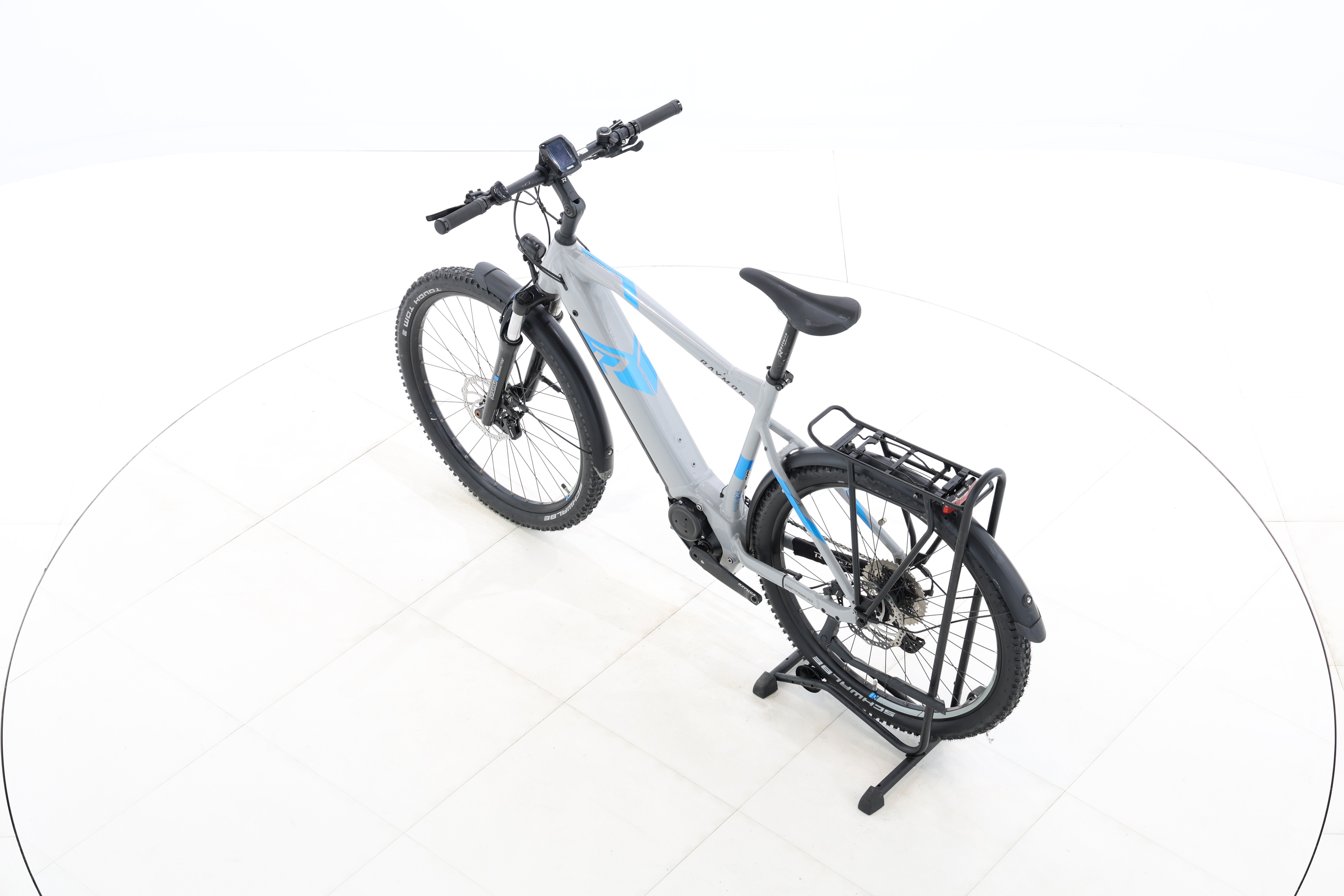 38b0d366-9a7a-4ca9-9dd5-dd008286fc90