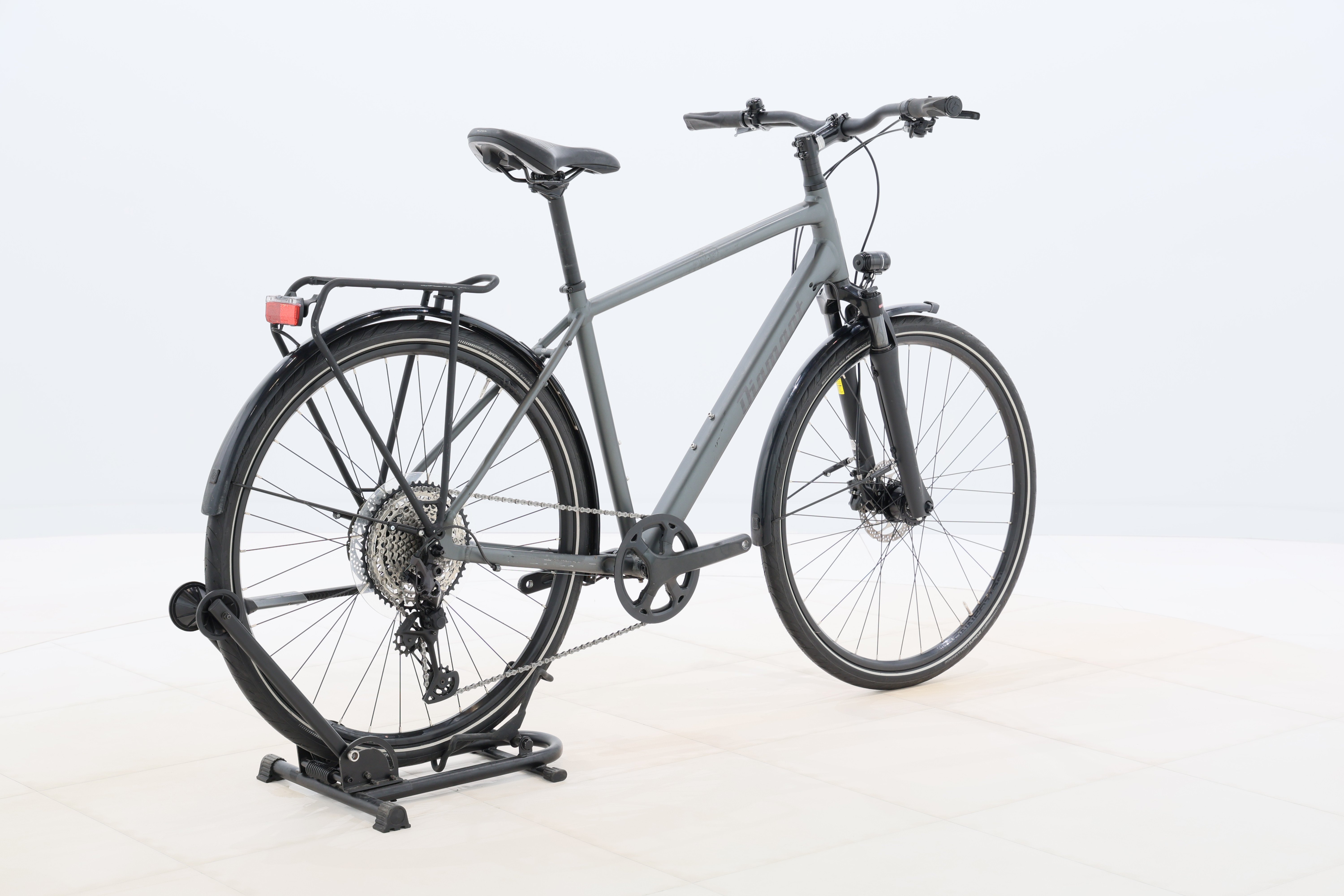 04d9ba60-557c-4f7f-accc-034147bc45b3