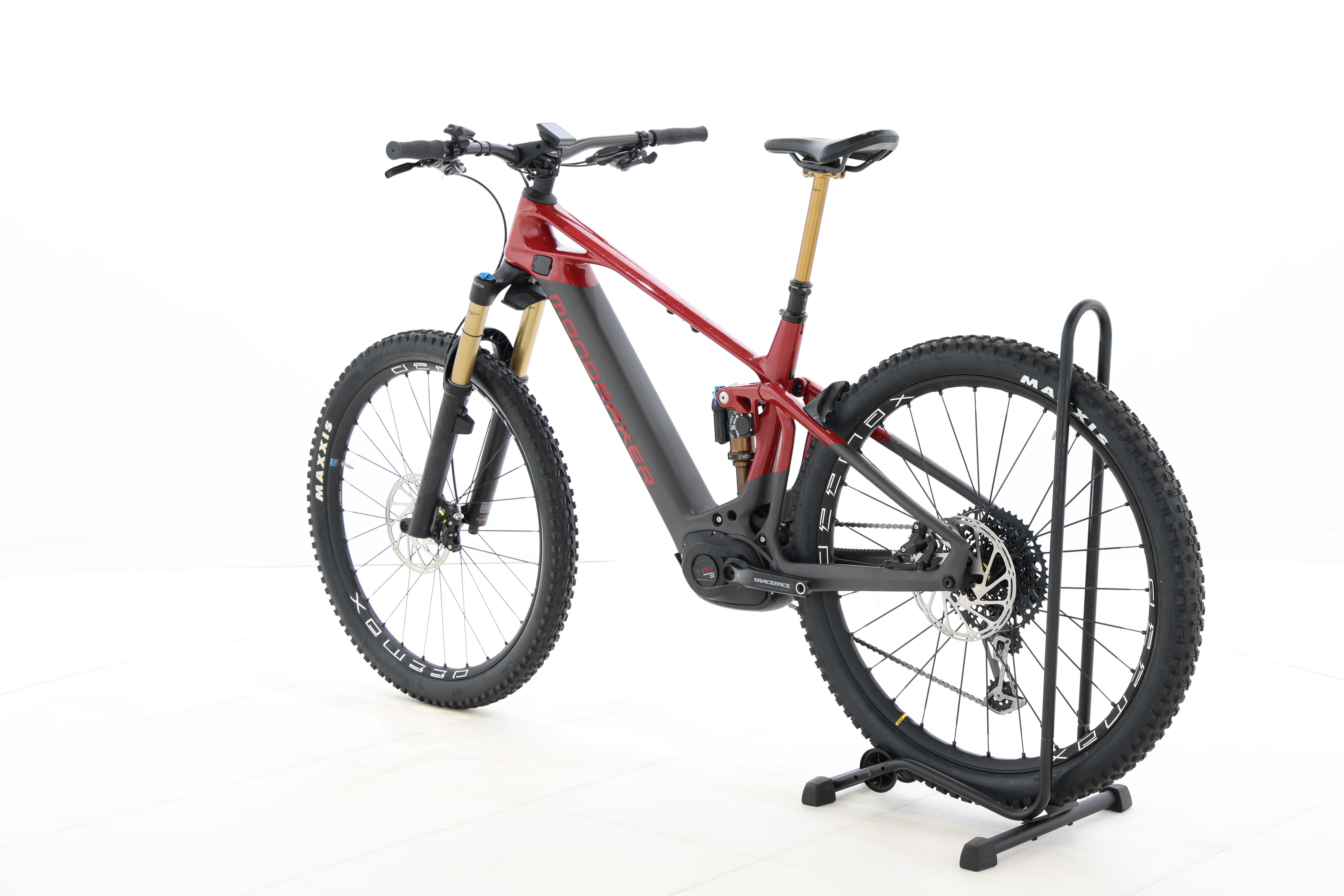 a67abd27-7396-4ae1-9d7c-30c91fdd0d3f