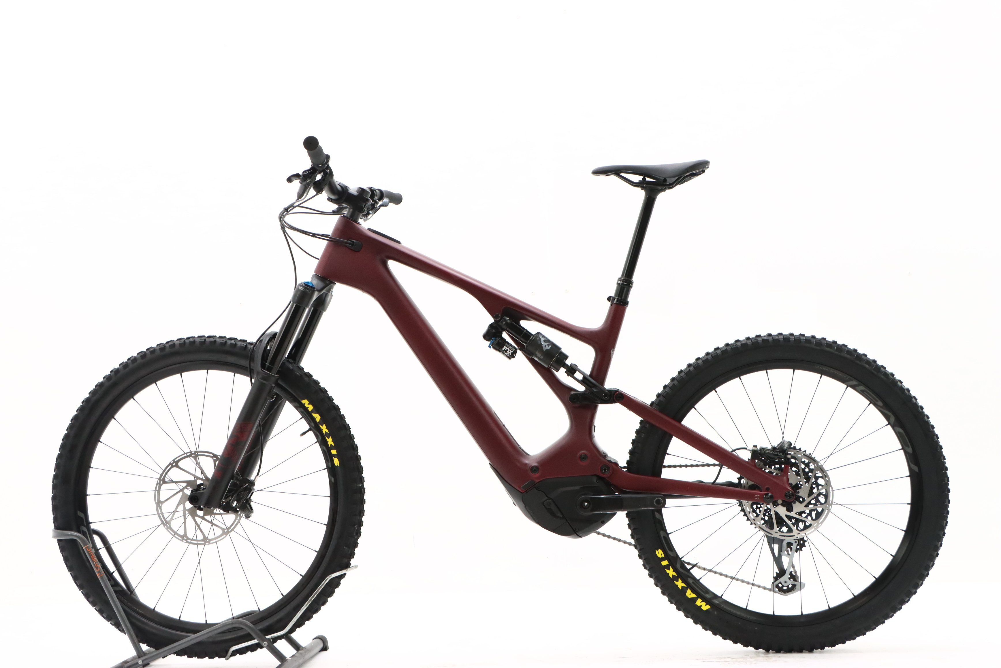 0aaaae51-3c0e-4e17-9db2-1e41e4104110