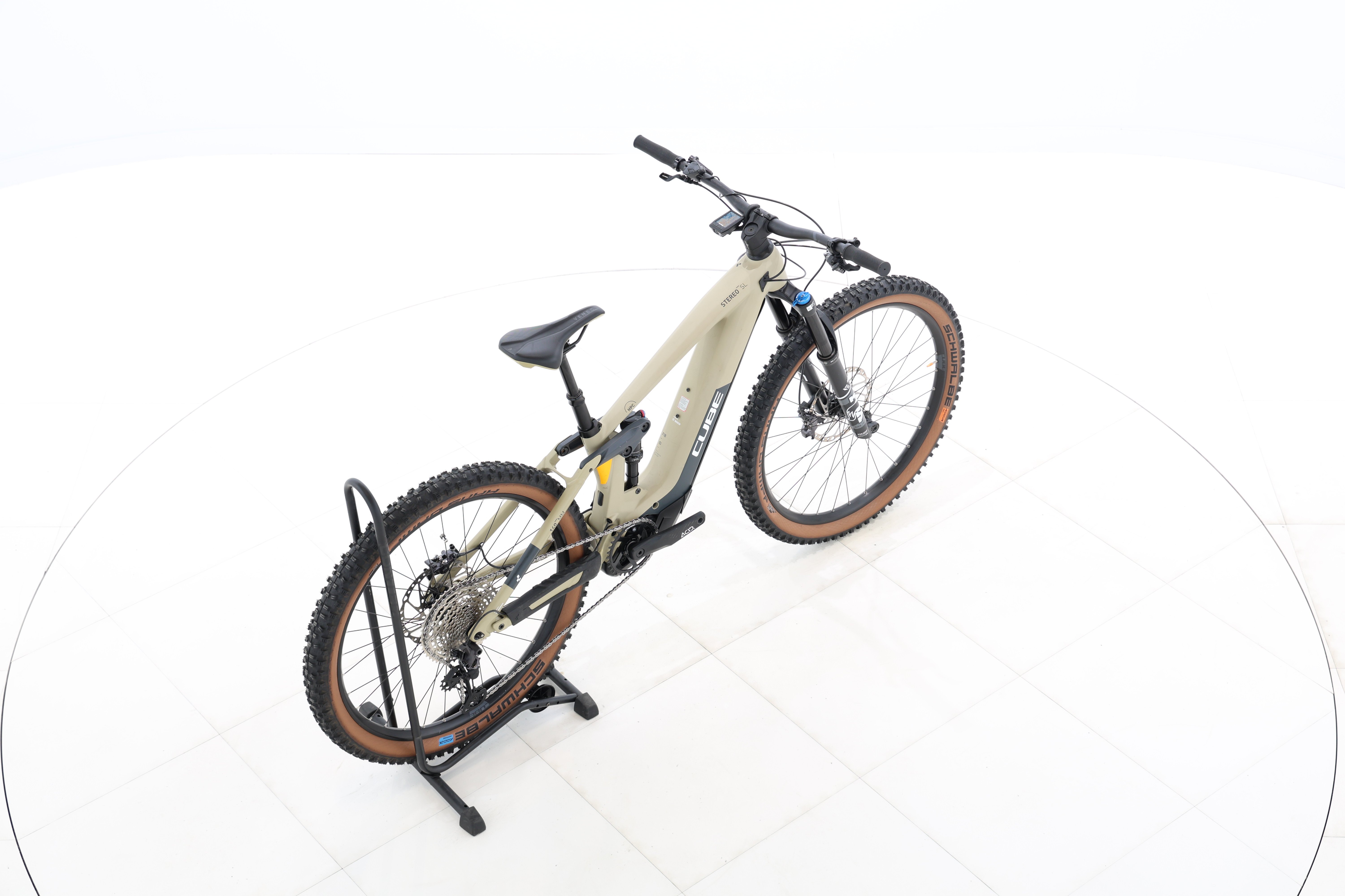 4b1abe13-d886-4bad-bc3a-96f4b2451d2a