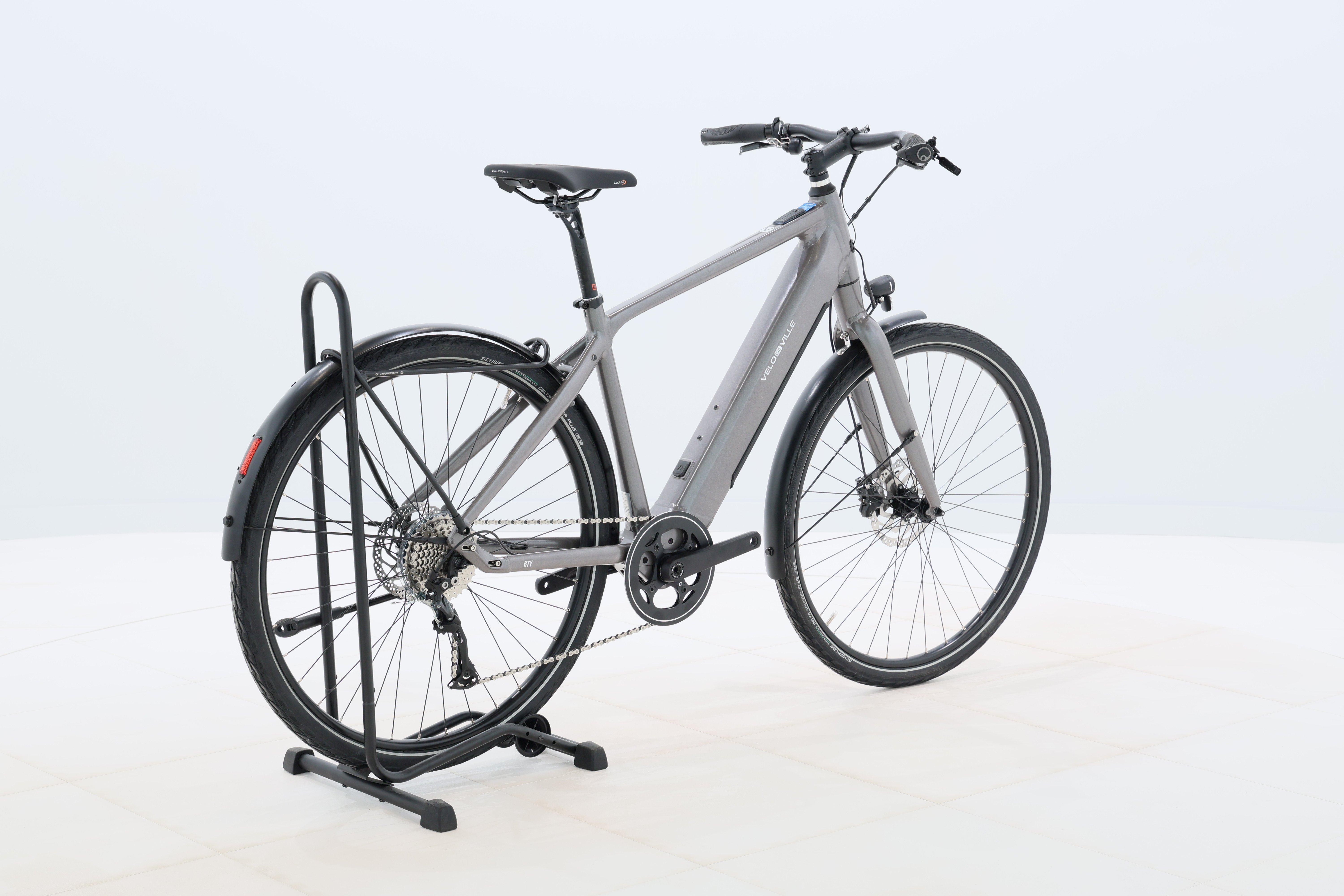 e9b535c3-f6b2-422c-879c-10d649d2078d