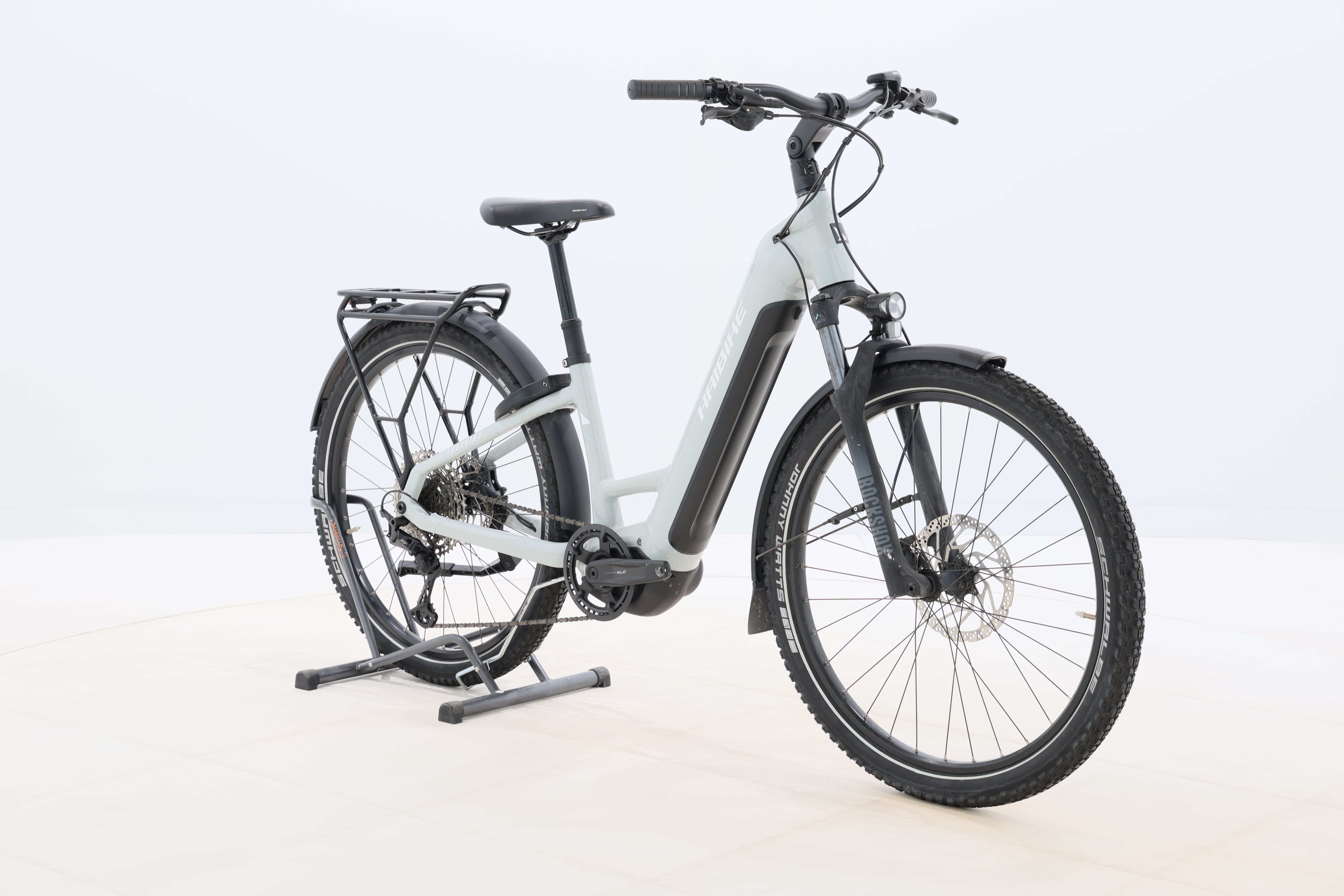 29c8320c-e1fa-41a4-b21f-5d9d7476b322