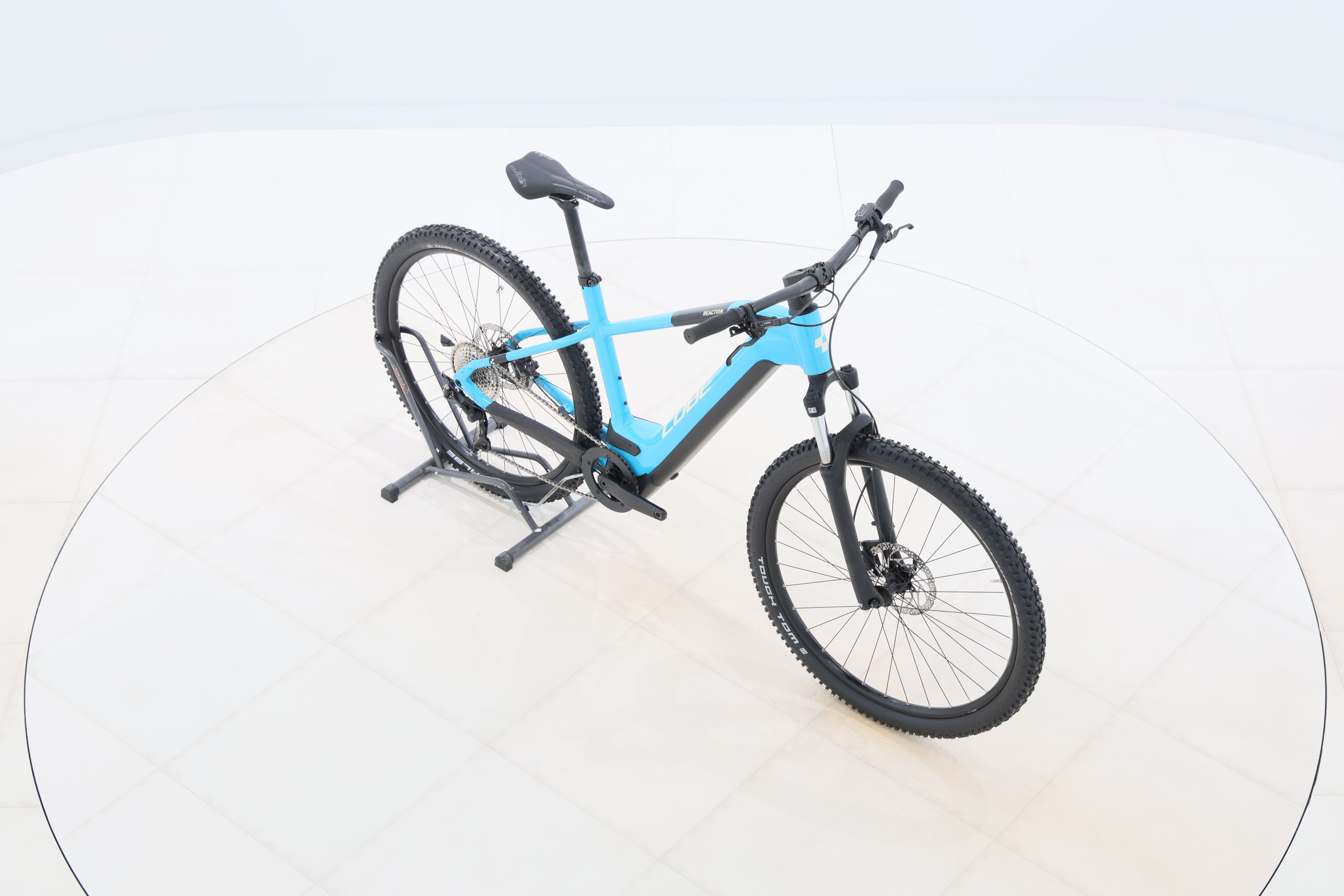 d08f3130-e356-40f0-964e-2fbed911158e