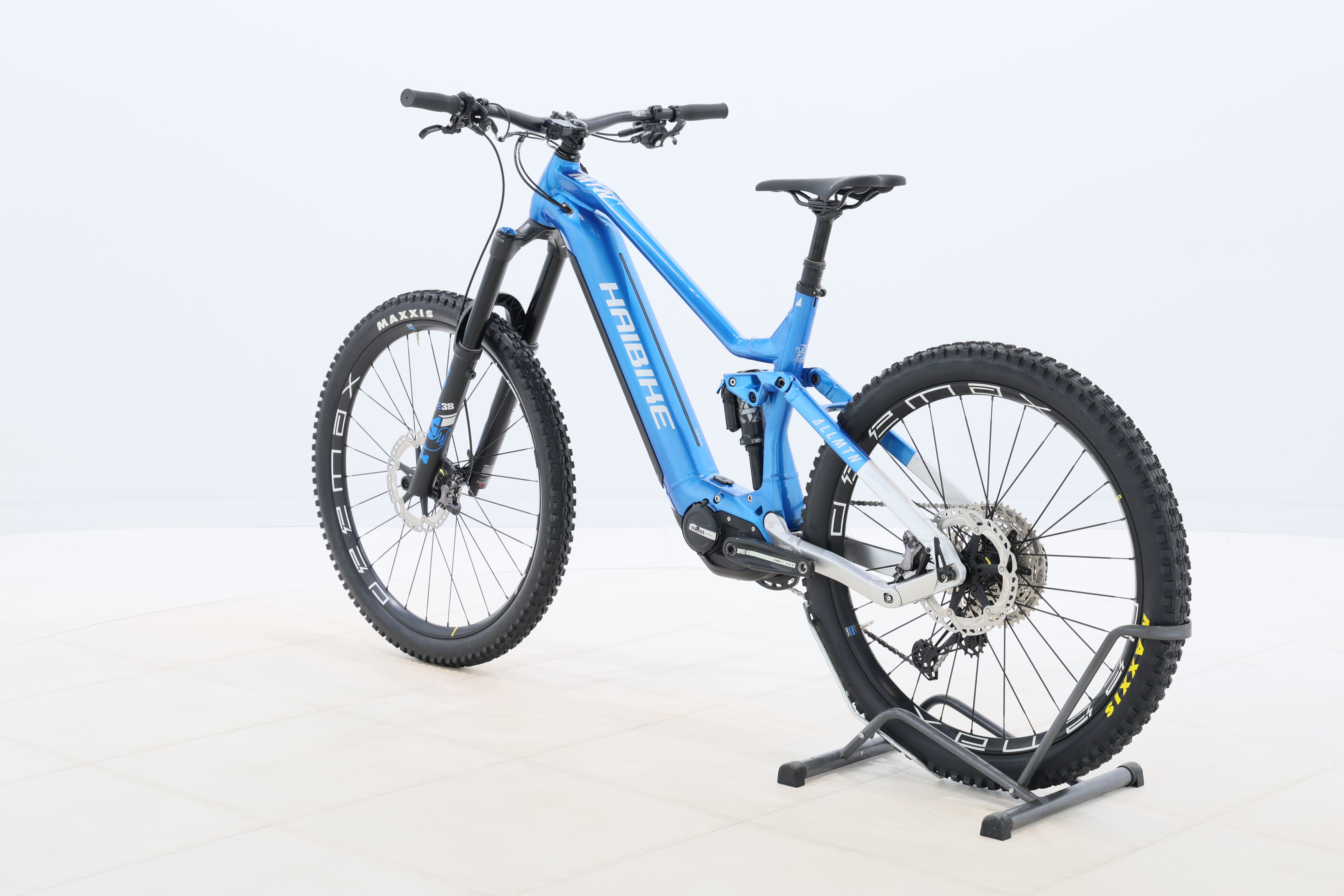 c1c2543a-e9a1-4e01-bbe8-990b7a563c14