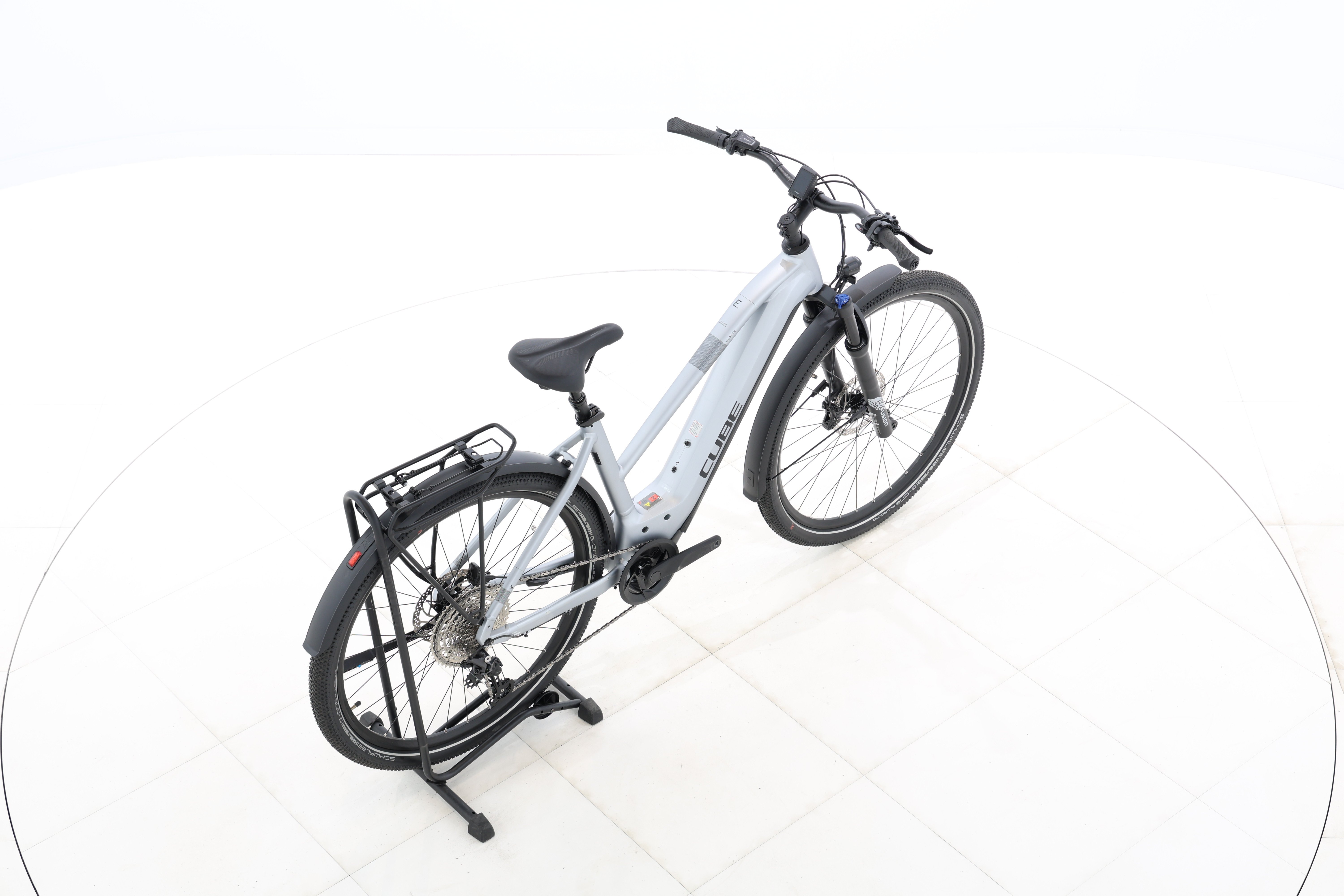 1b0a9995-84b9-435f-8d40-71d1fdd62454