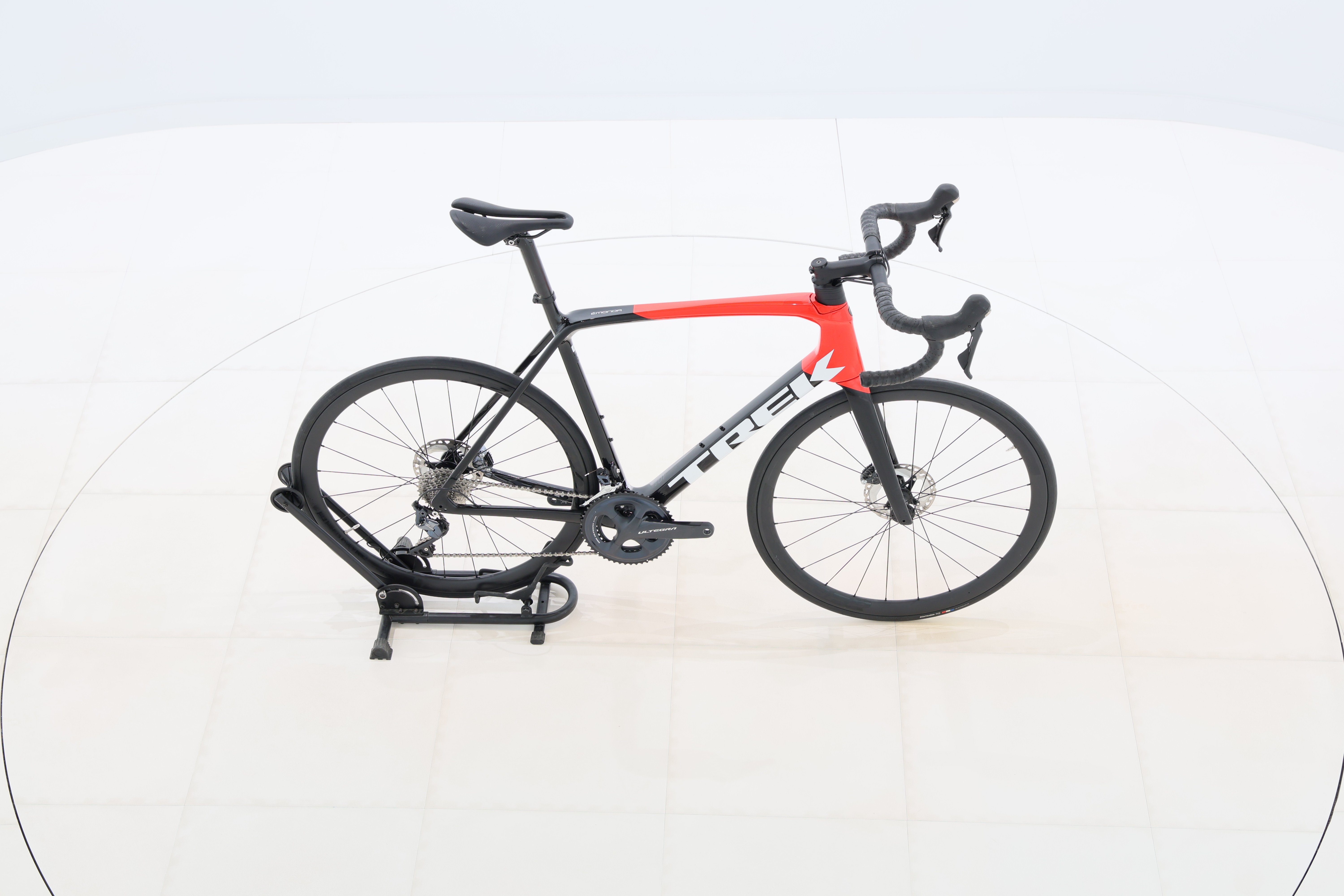 f8088b8d-a41d-41f0-b6e3-d4b518cae73d