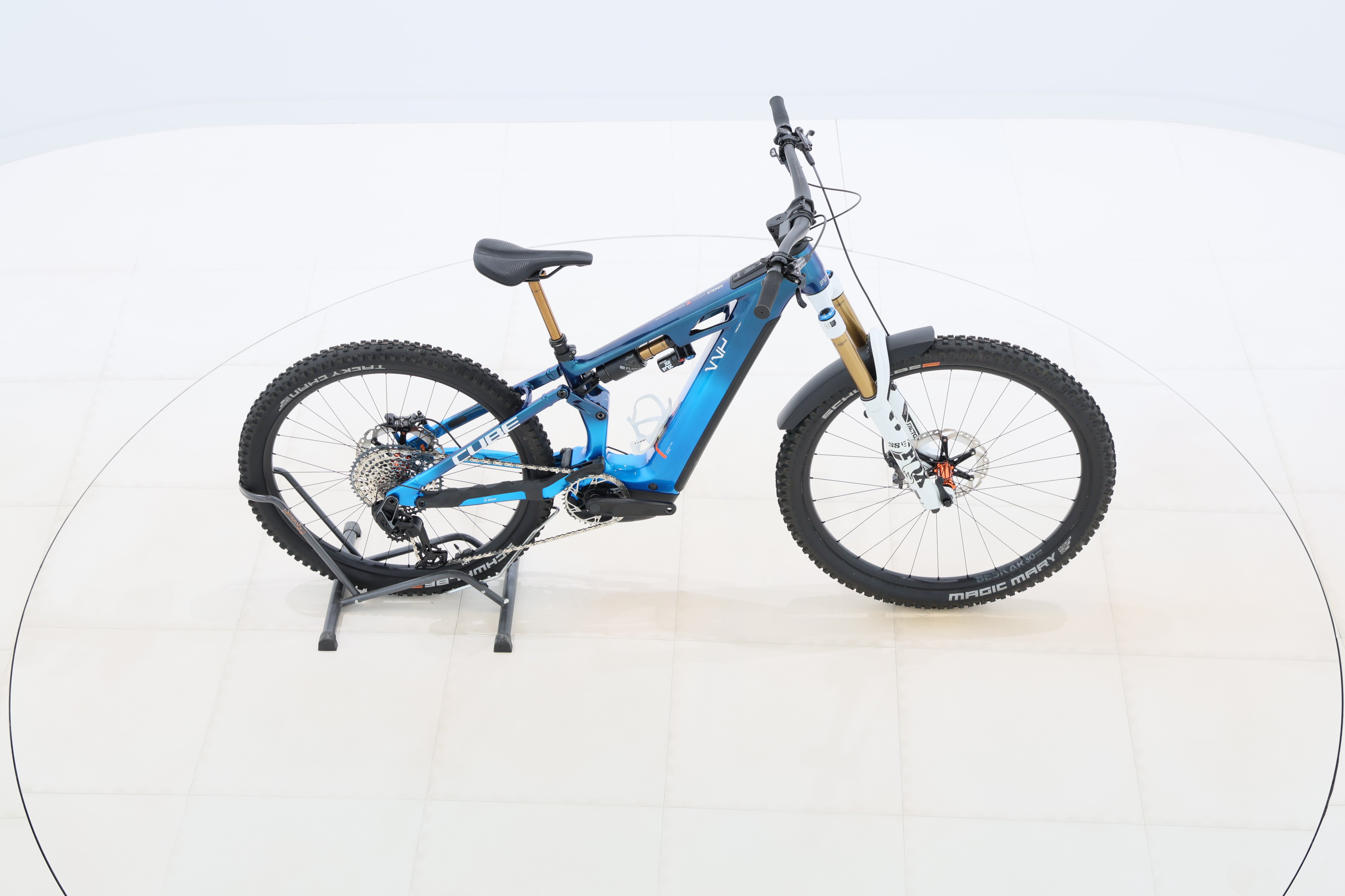 85b56374-e259-45be-a4a2-fef1ea30cd19