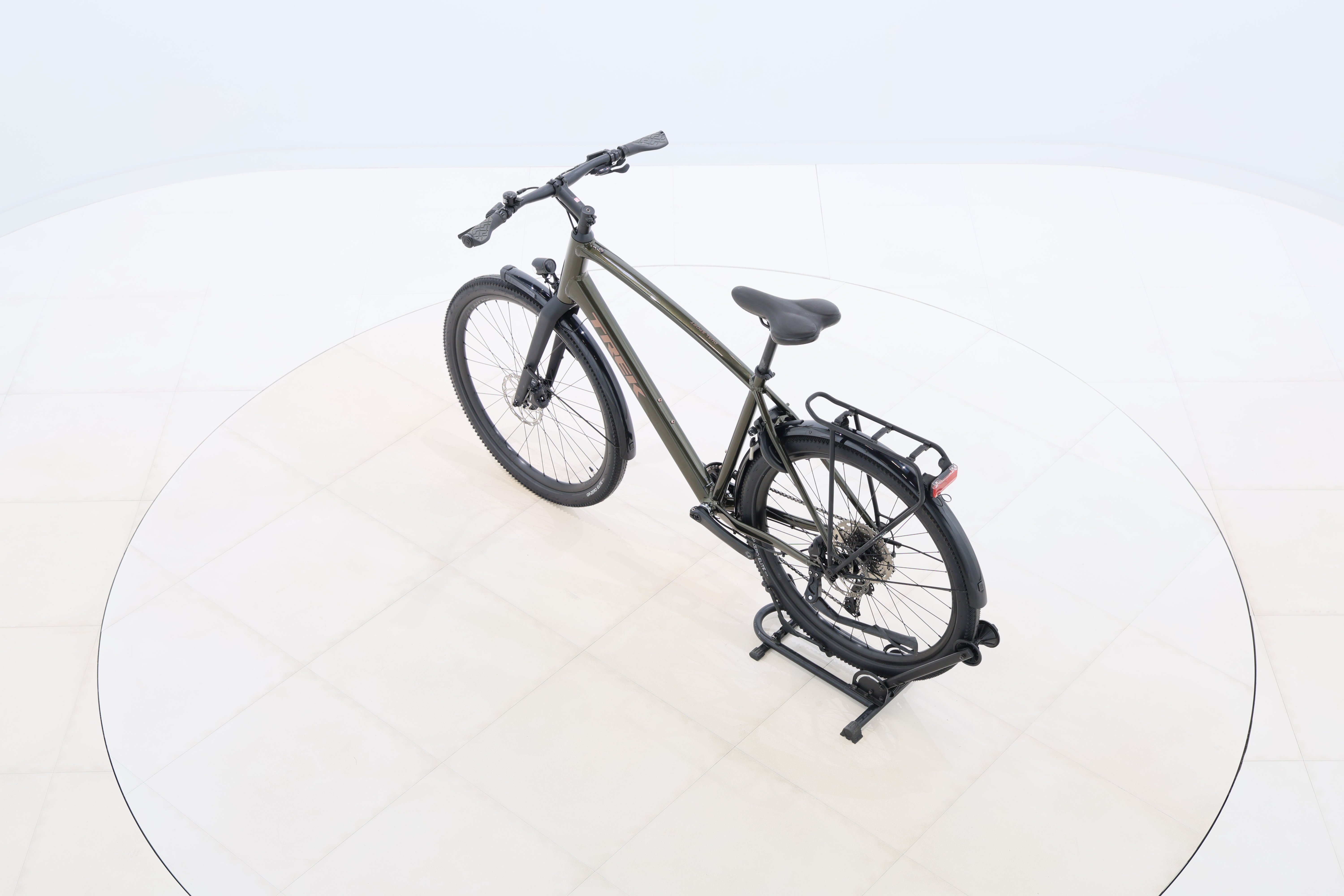 f2f453db-fb33-4c26-b0c8-2fa8fc276a2f