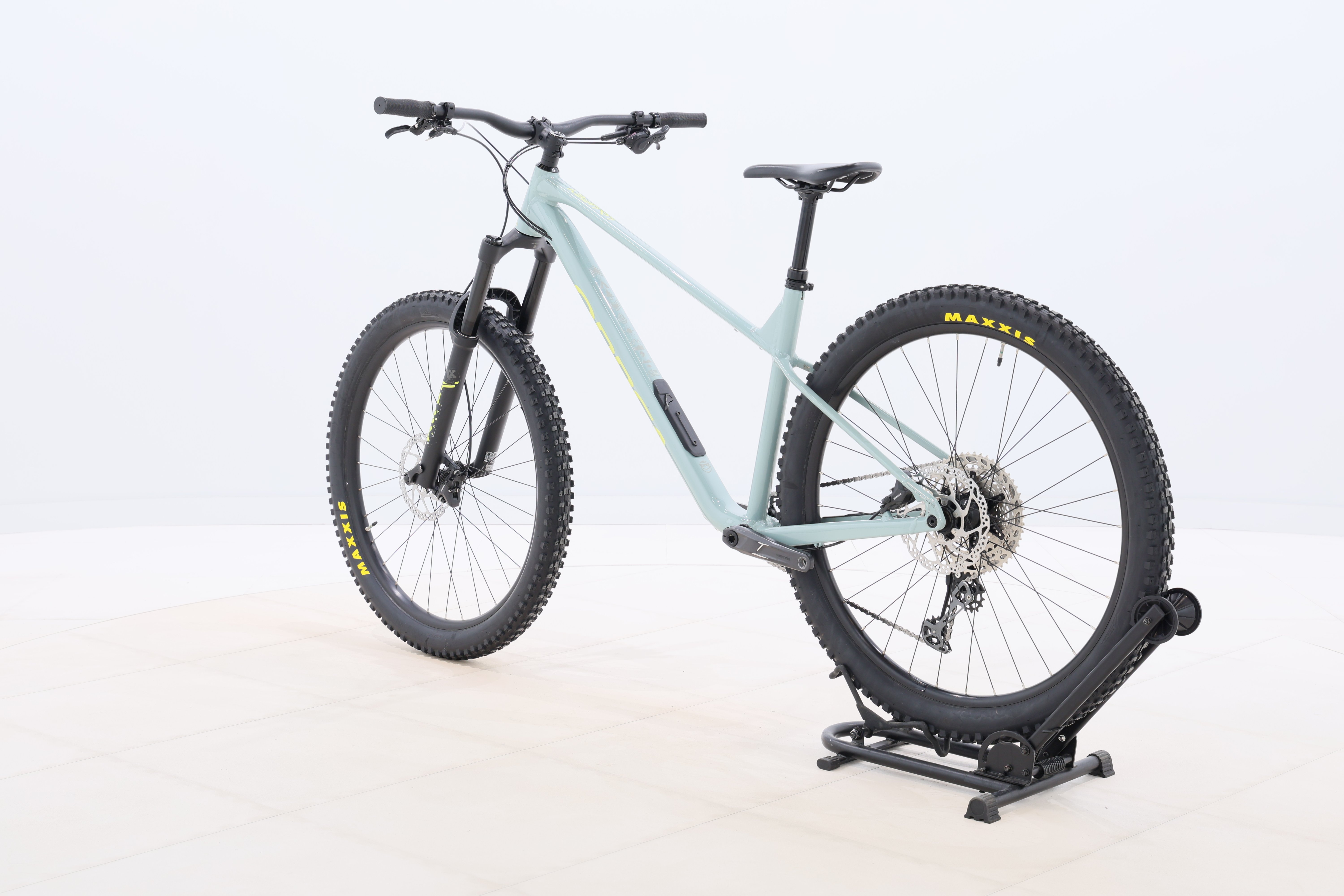 deeafe9c-419d-46ca-a20f-e11ef83bb577