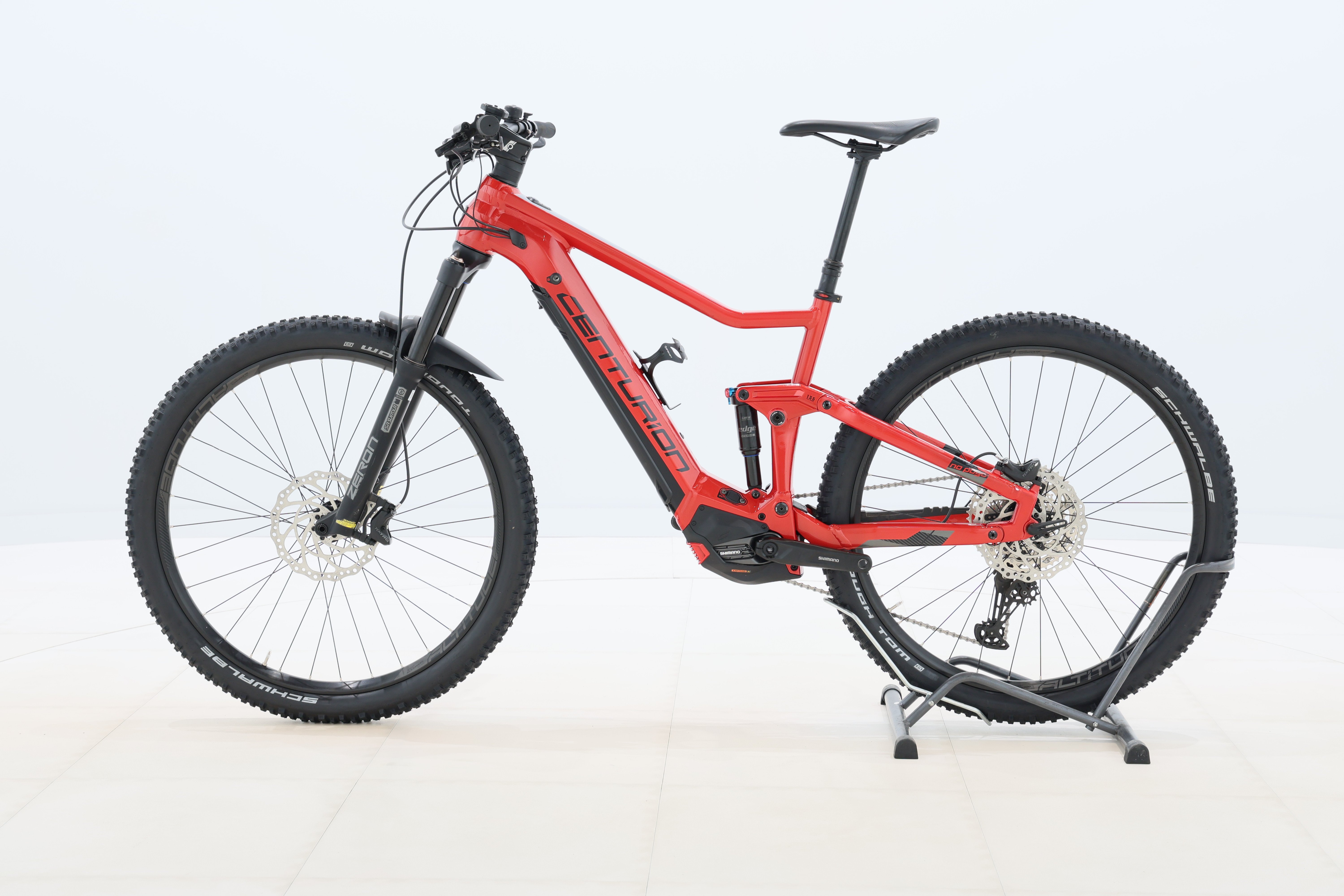 1d62553c-08a5-42a7-b24e-5425de727044