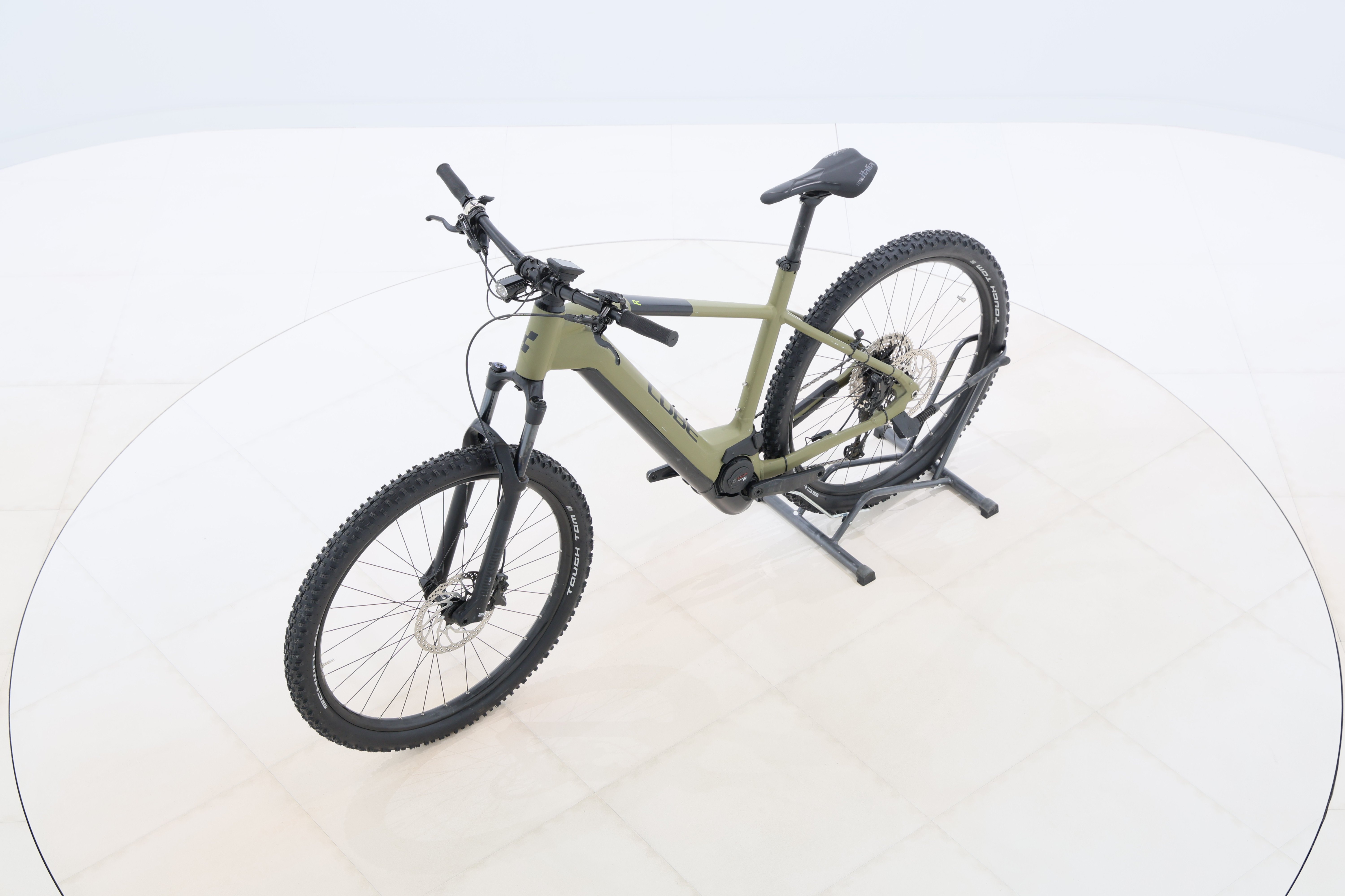 4c19dcee-0061-4d02-a9df-b6f88759f09a