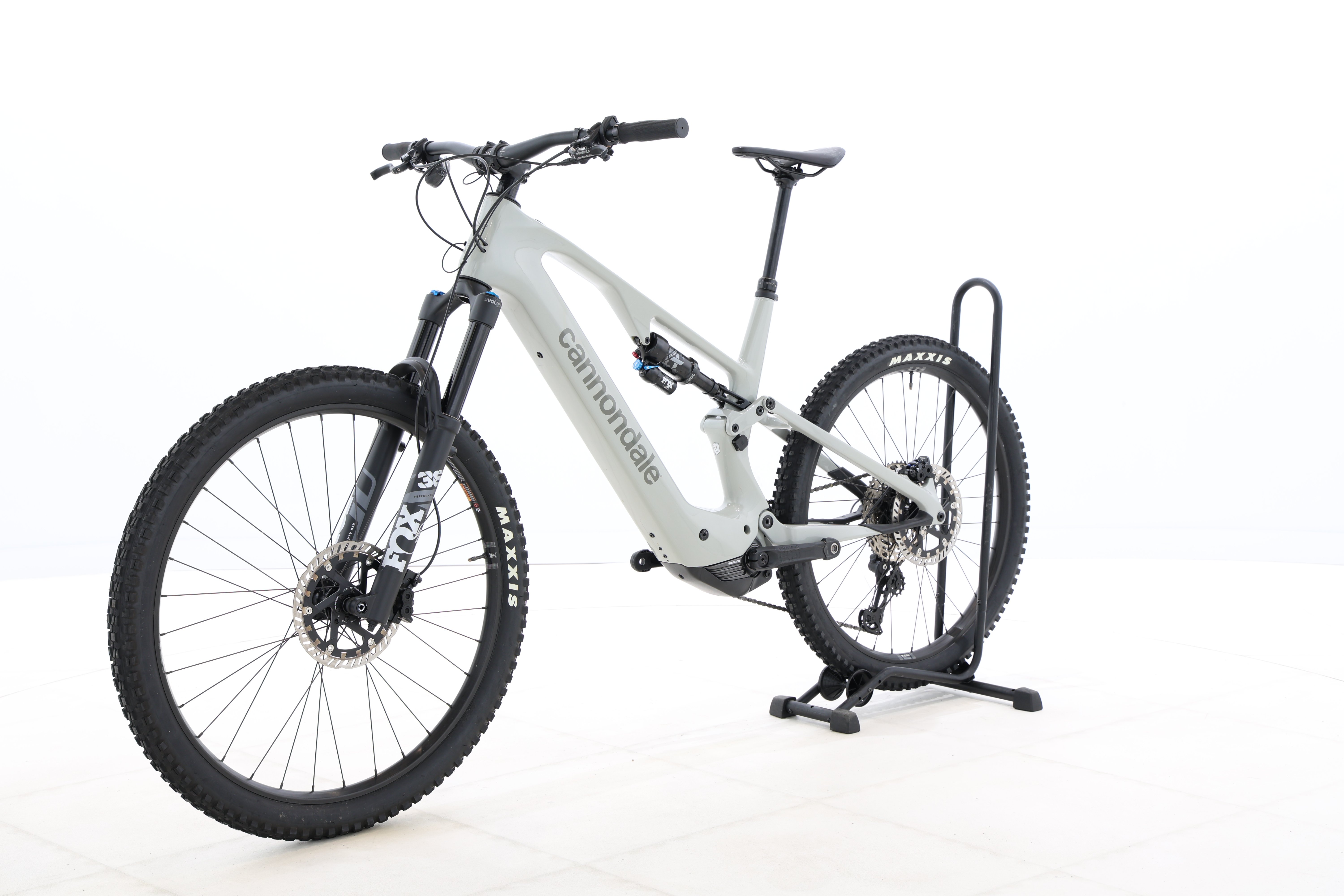 b81c6446-5b27-4624-a5bf-b9156b018847