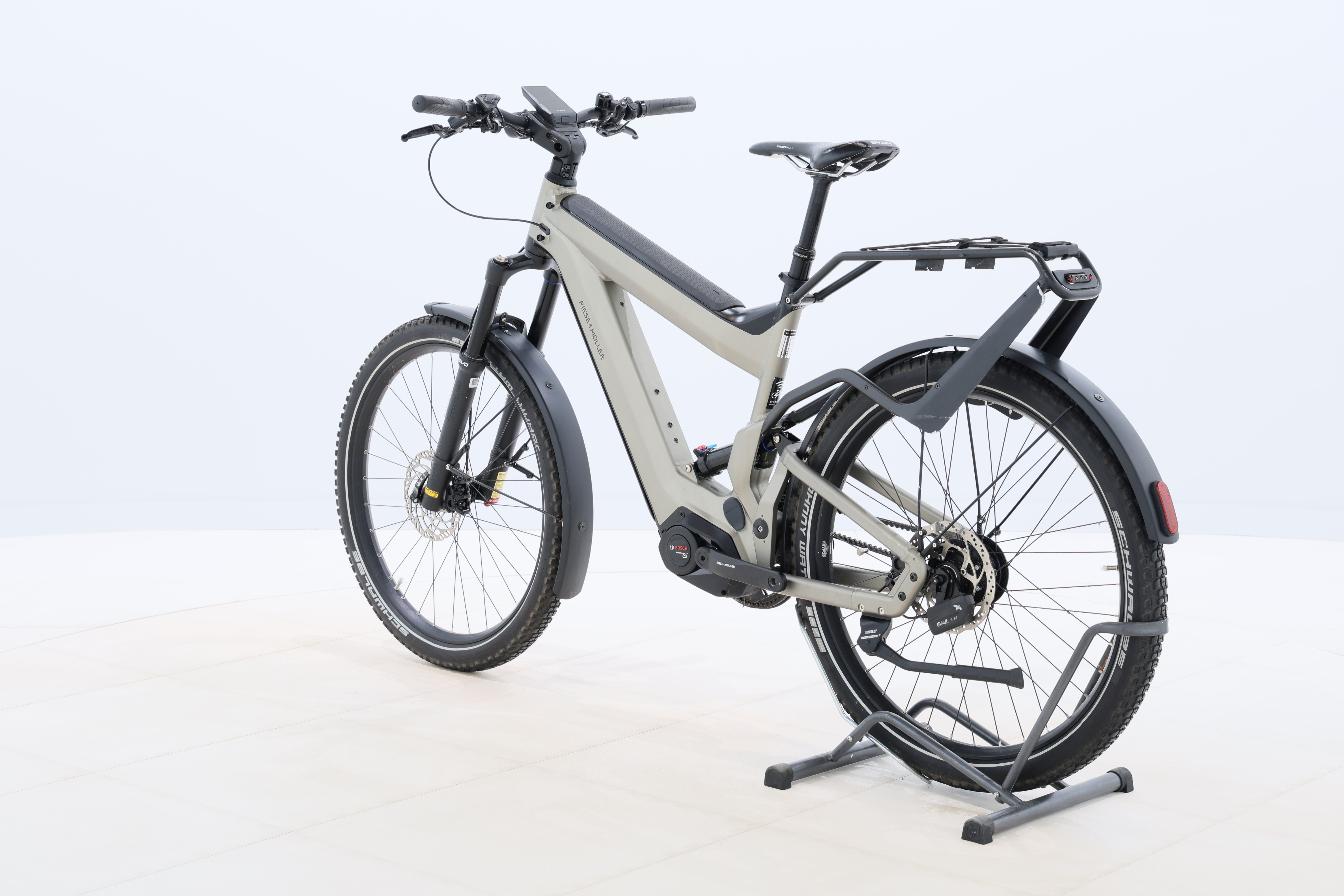 04cca609-b505-4ddb-a736-3cfa97a24fad