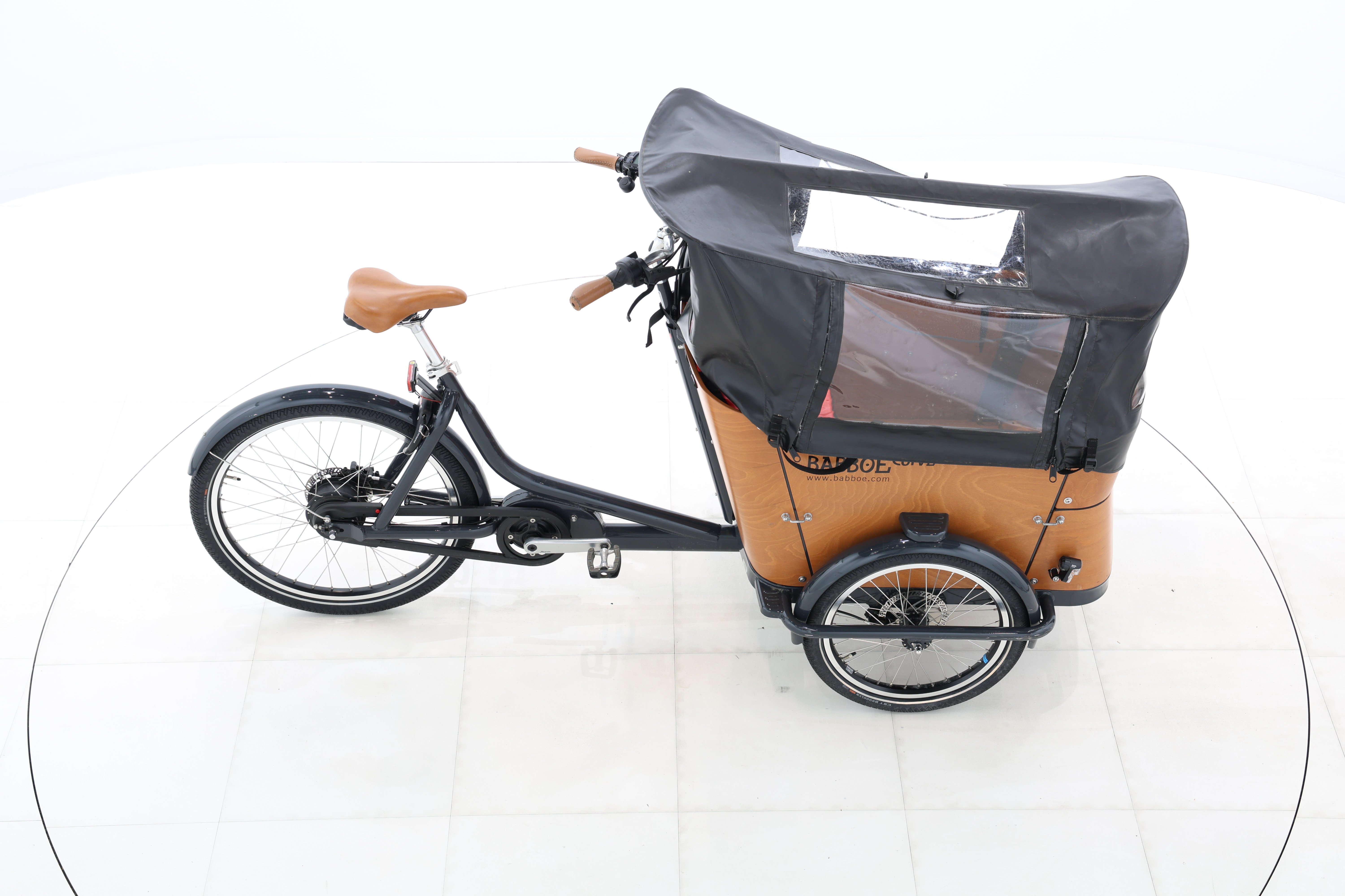 fd6ae091-aa72-4dc4-8ec5-0b57163ae324