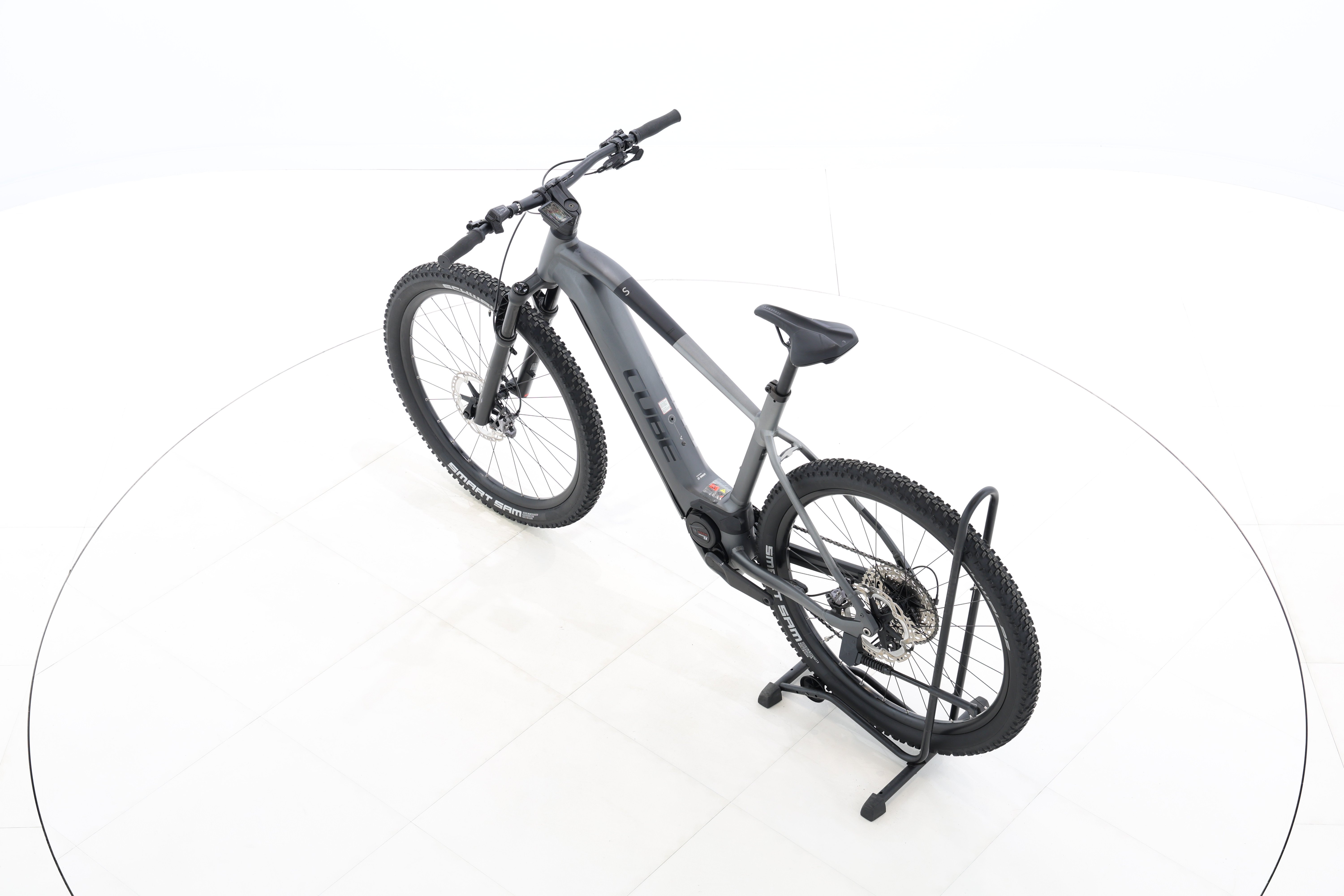 70f098e4-f336-4bb1-9b91-cd87141c809d