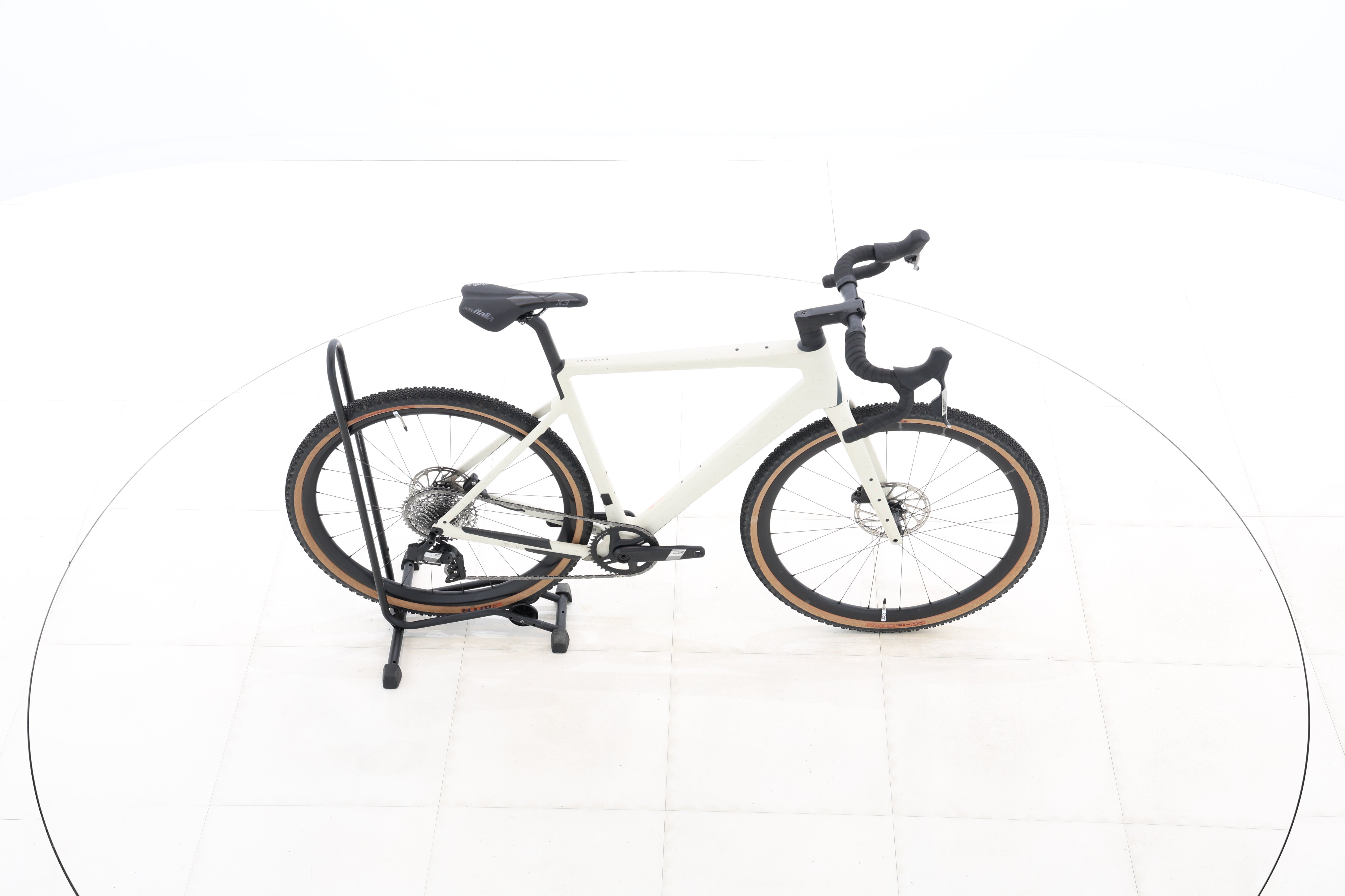 5d7d70c7-25a5-499a-bd7e-7635ba5917d7