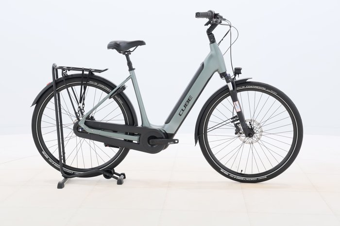 Cube SUPREME RT HYBRID PRO 625 2023