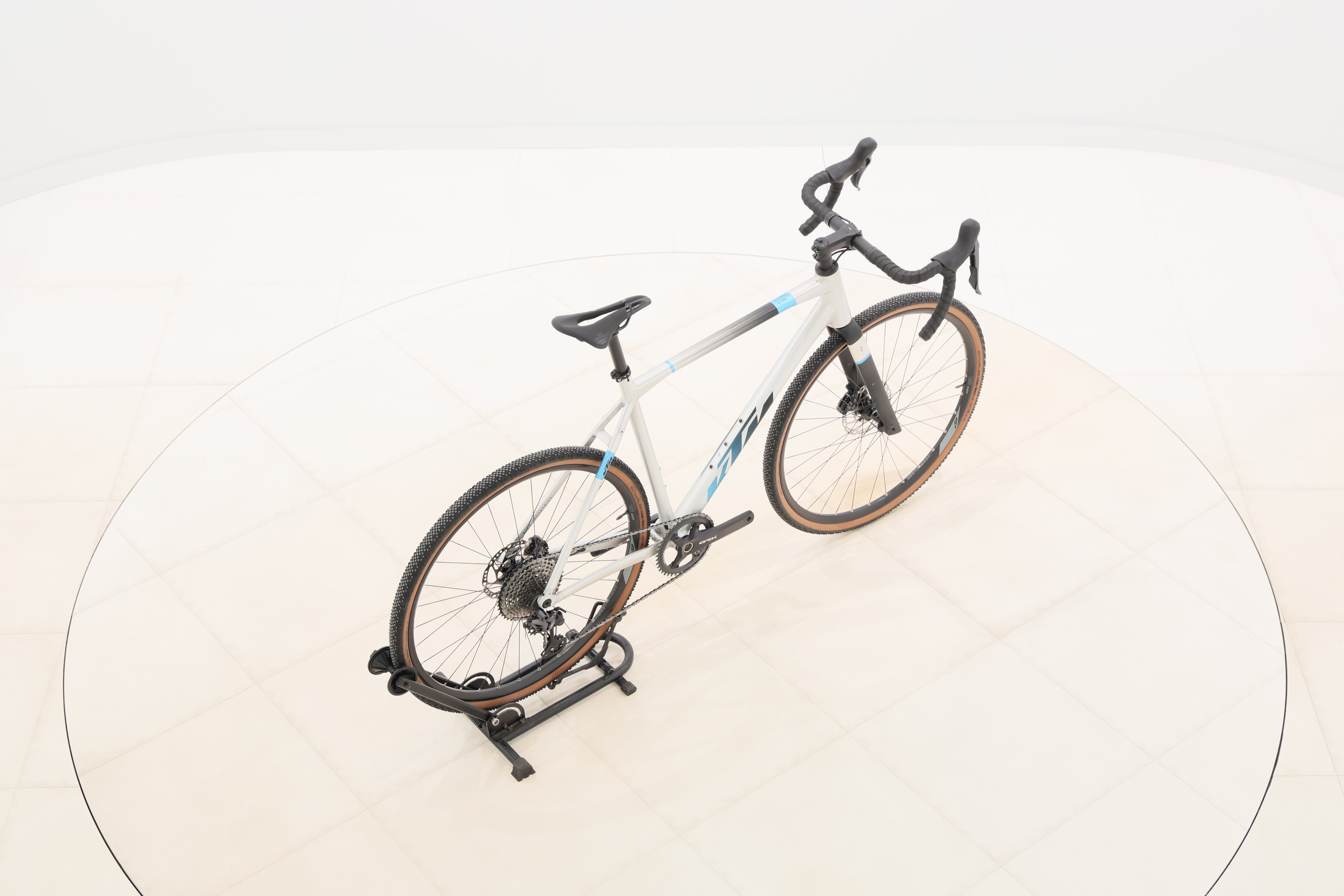 31f51647-0ce2-4e41-826a-24668a003edc