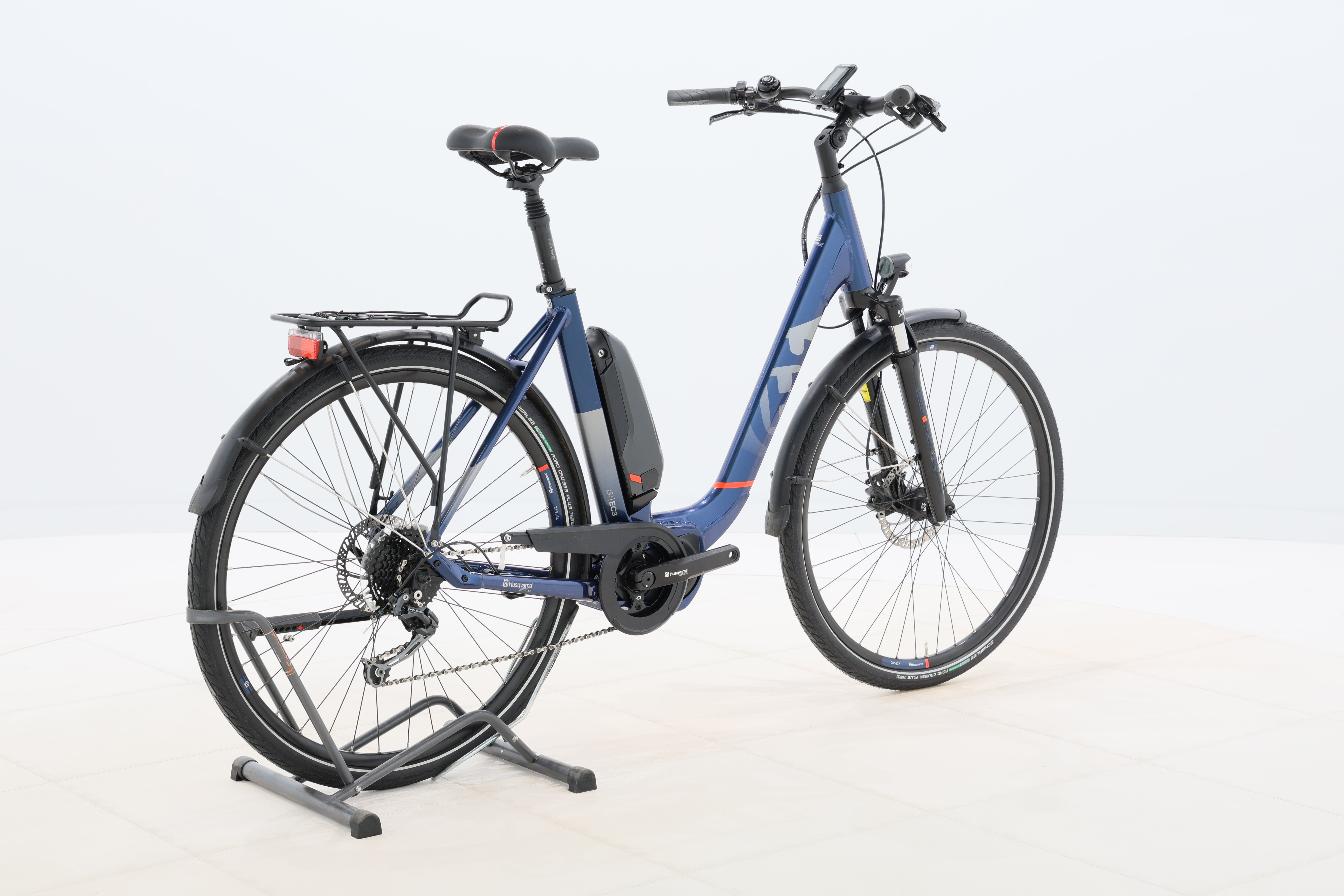 8dcfde06-133b-40db-af18-af8b154fbabb