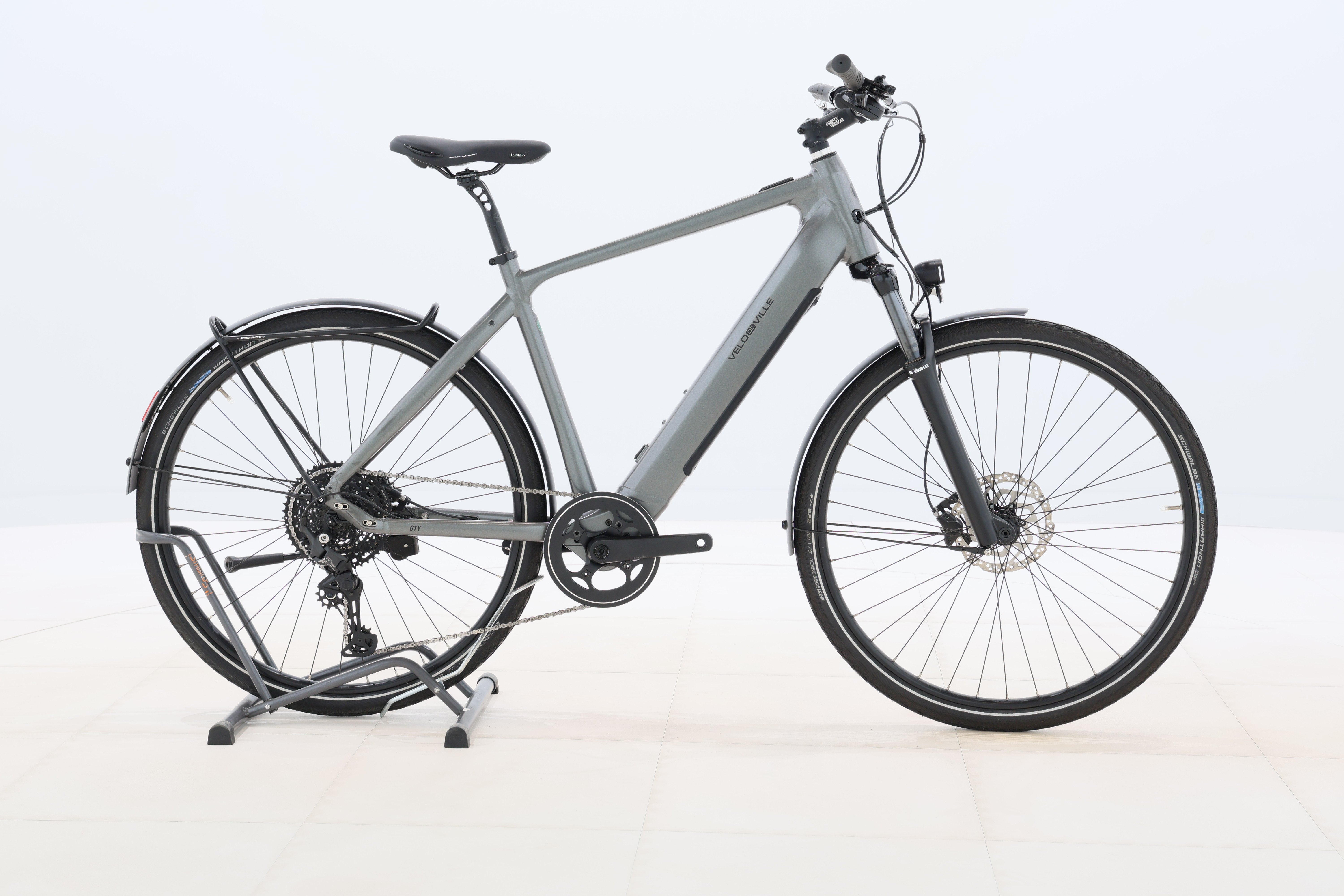 131bf9a8-f5fc-41b8-815e-cfc9fab7a837