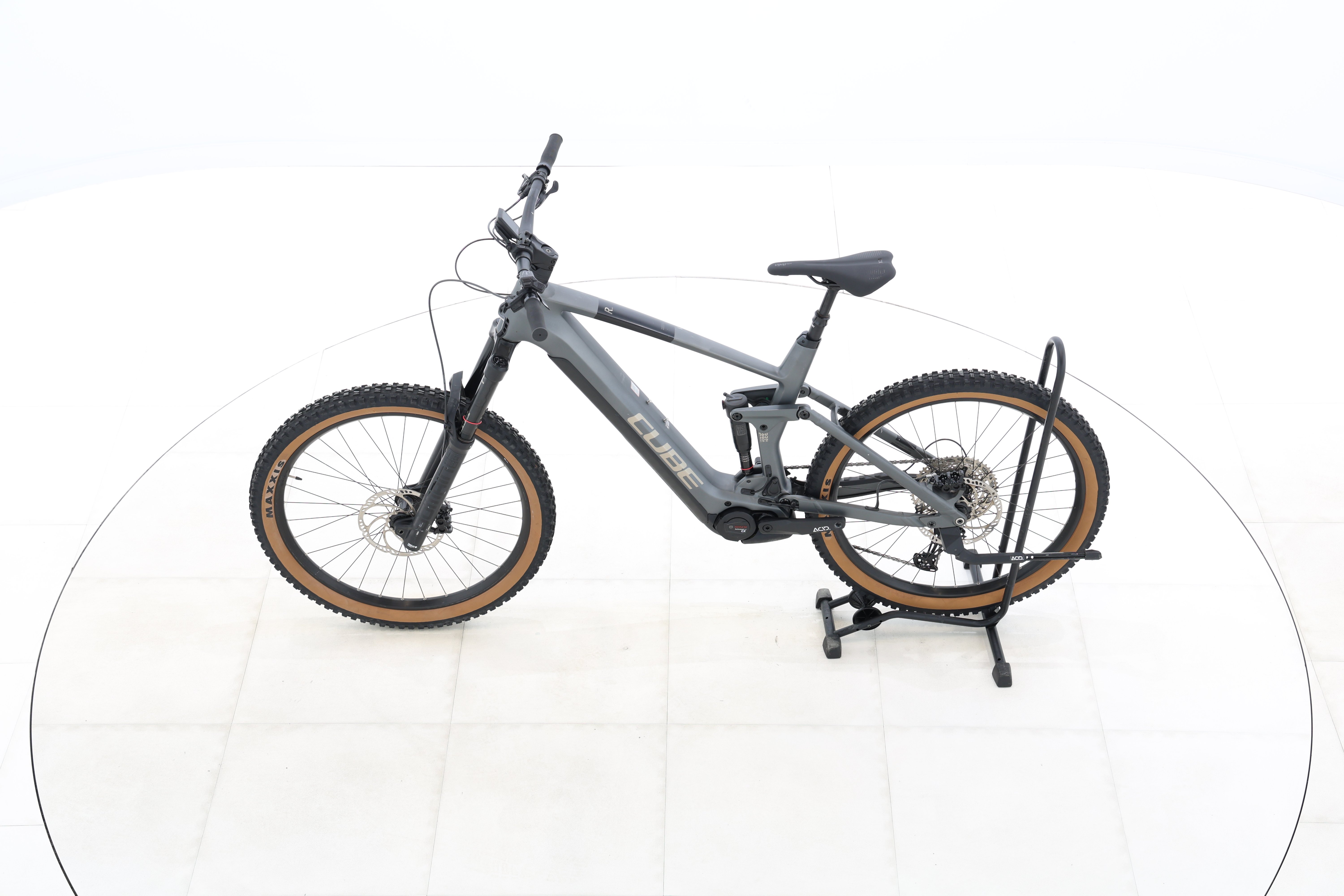 99b0114a-121d-479c-bd65-d37668dae17c