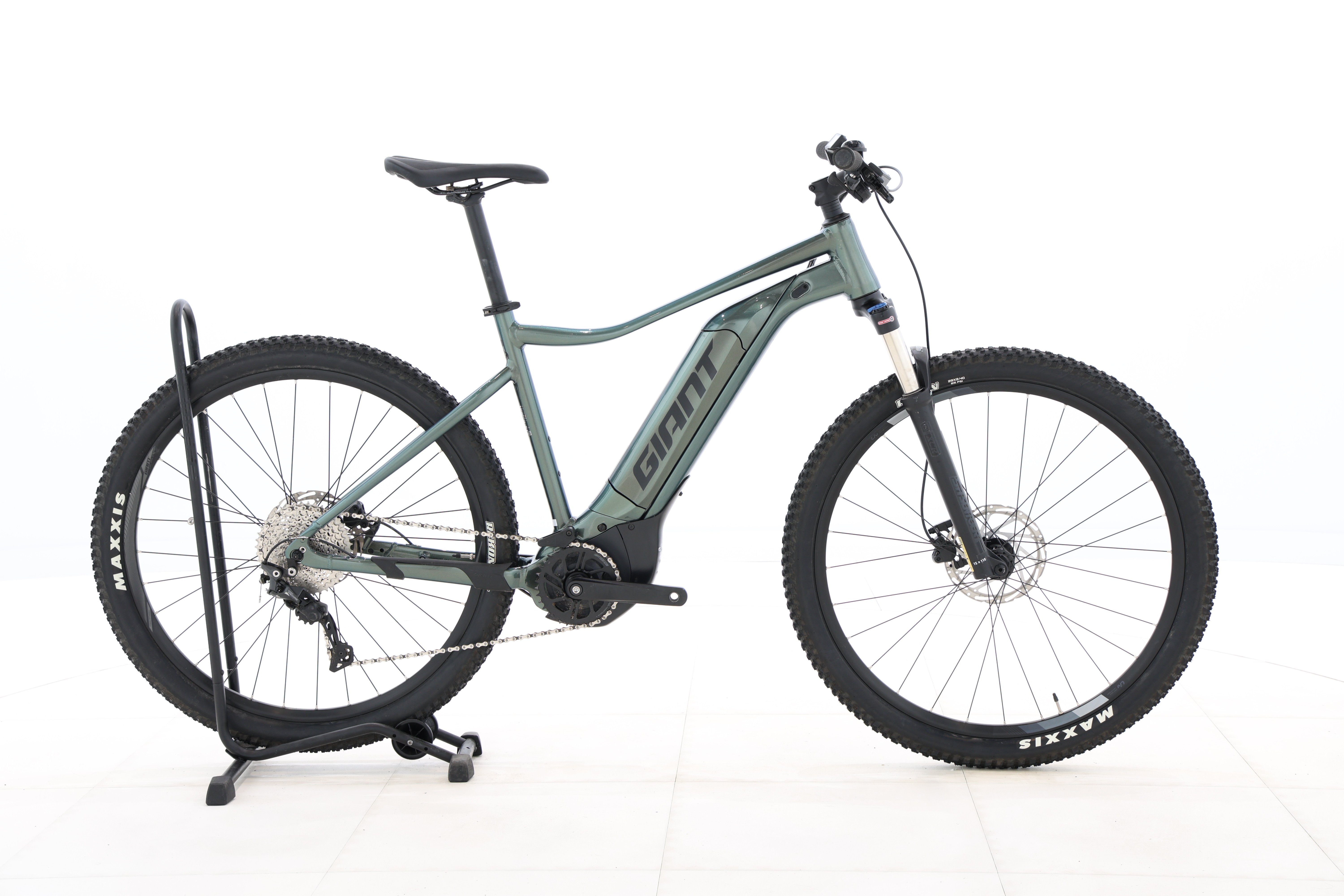 ef8ebc78-af39-445e-8b80-528657479fa2