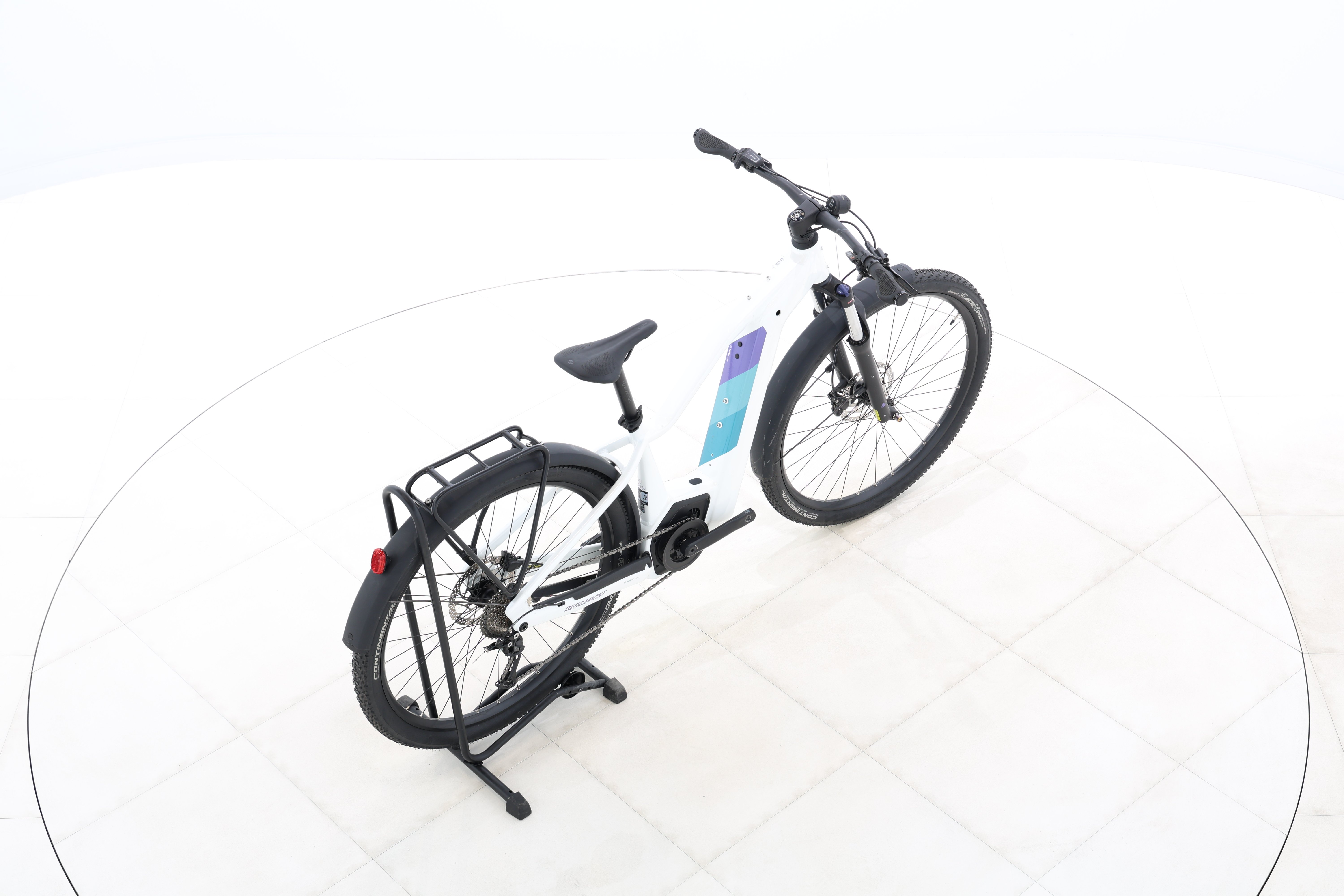 c4a3a016-6464-45db-8ce9-b2c1ff288aa2