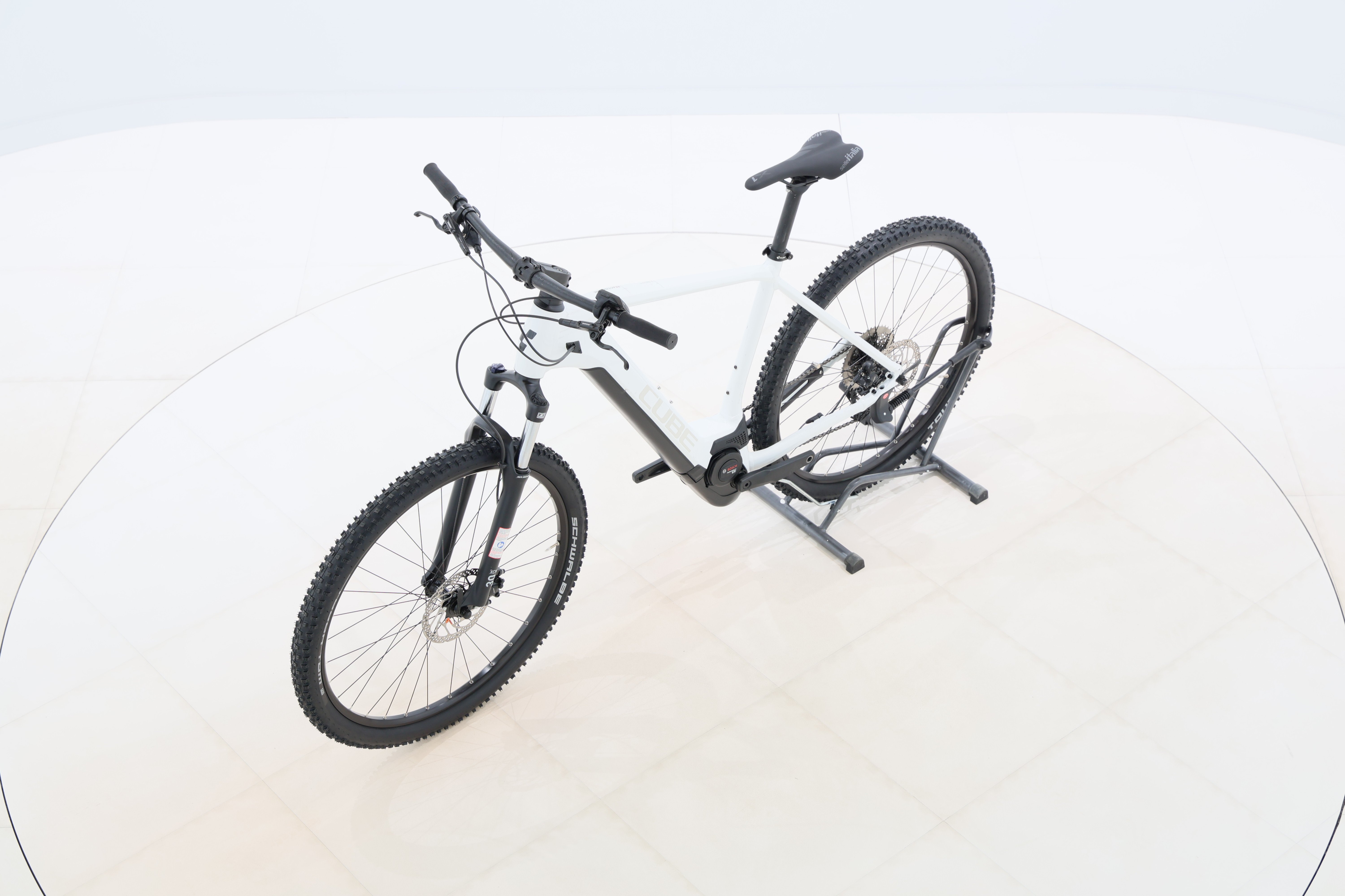 b565c4d6-cd02-49a9-8d44-f15ac71d8fd6