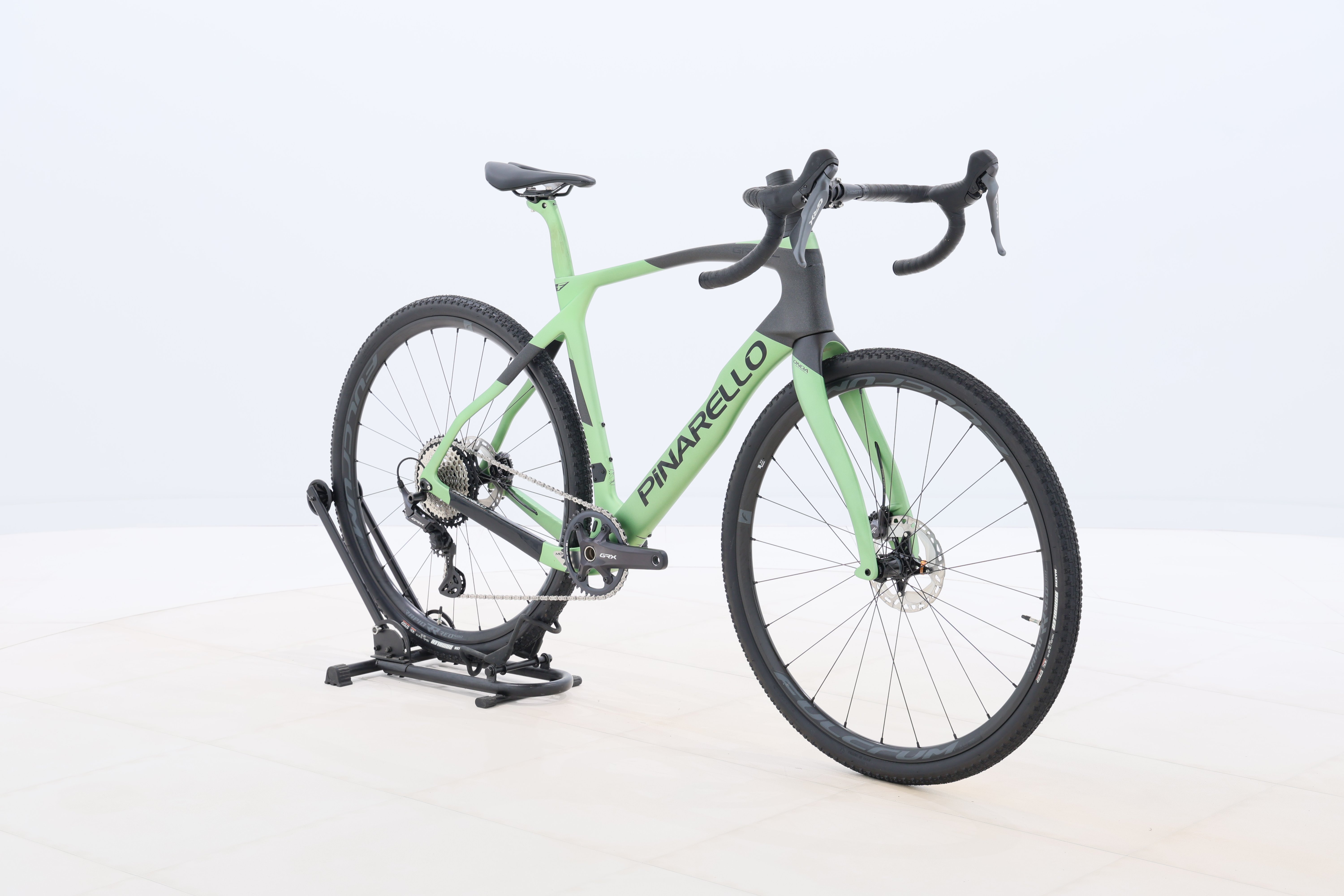 f6af1e62-d7ff-4e87-b100-01570db6b255