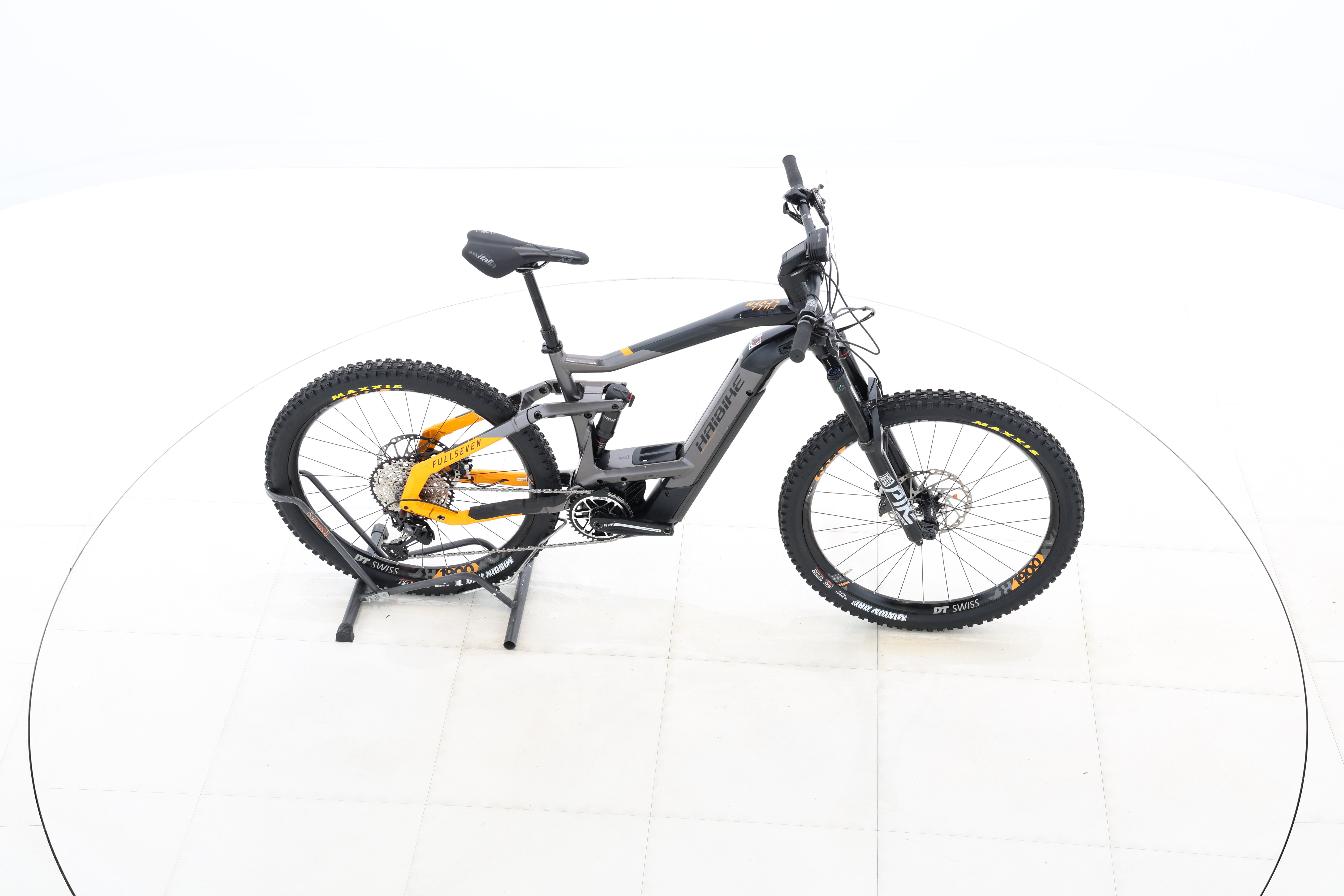 634c9989-ce48-4dda-b8de-ba4972871669