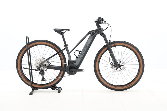 Cube REACTION HYBRID SLT 625 2022