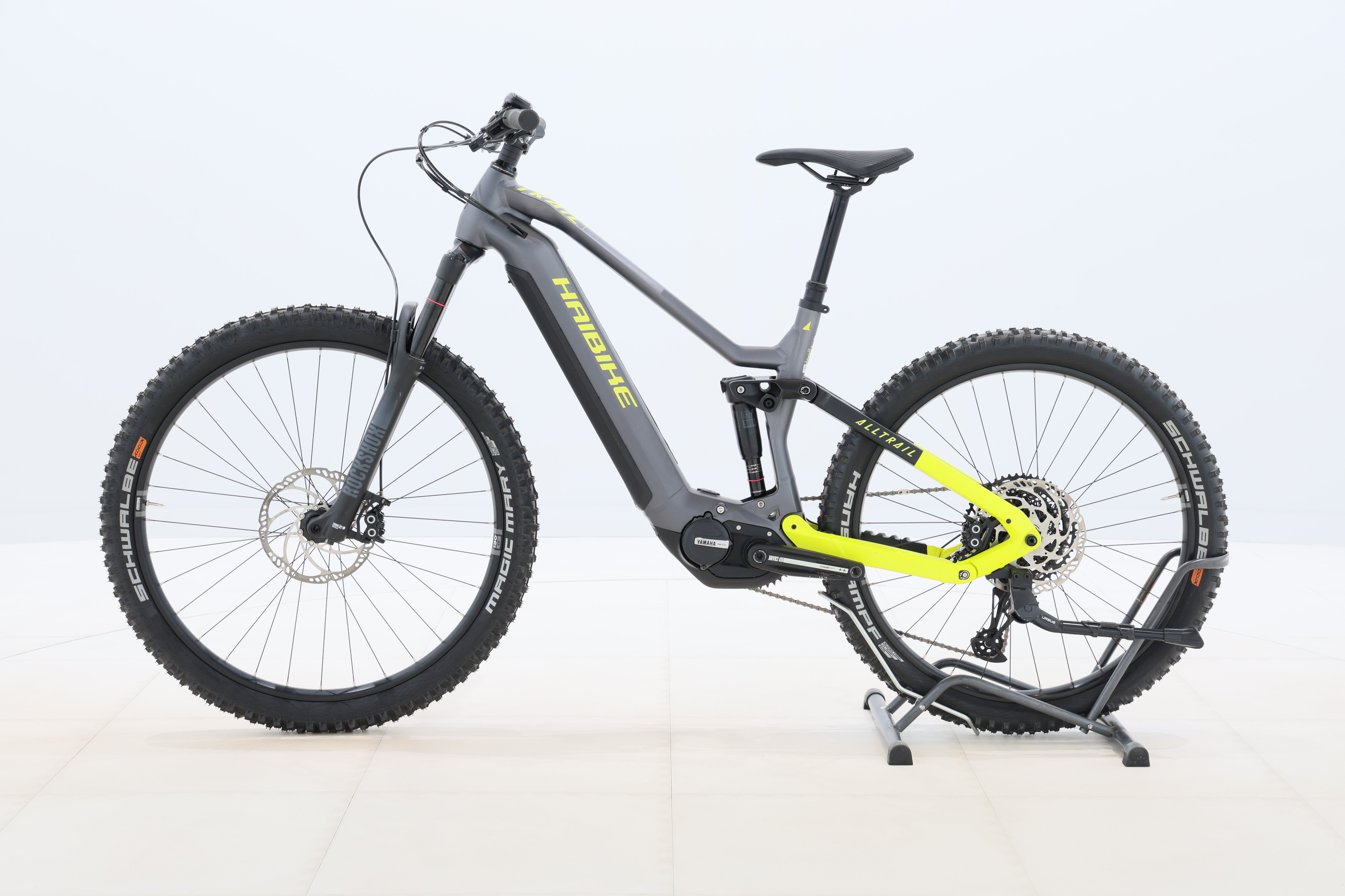 db1215dc-7783-45b2-b602-a874972f8ec7