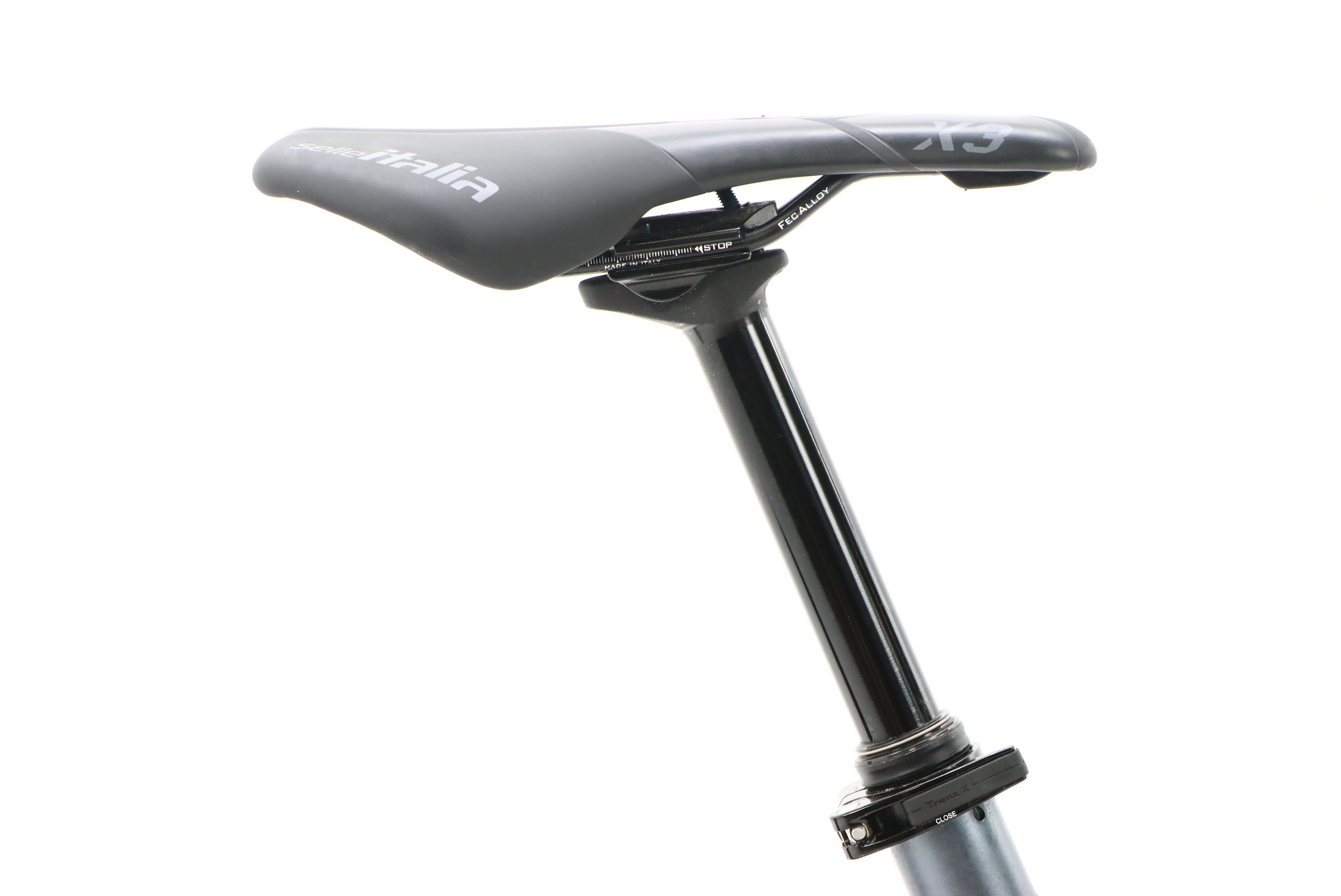 e7246293-6b31-4b26-815f-fb0a2919f786