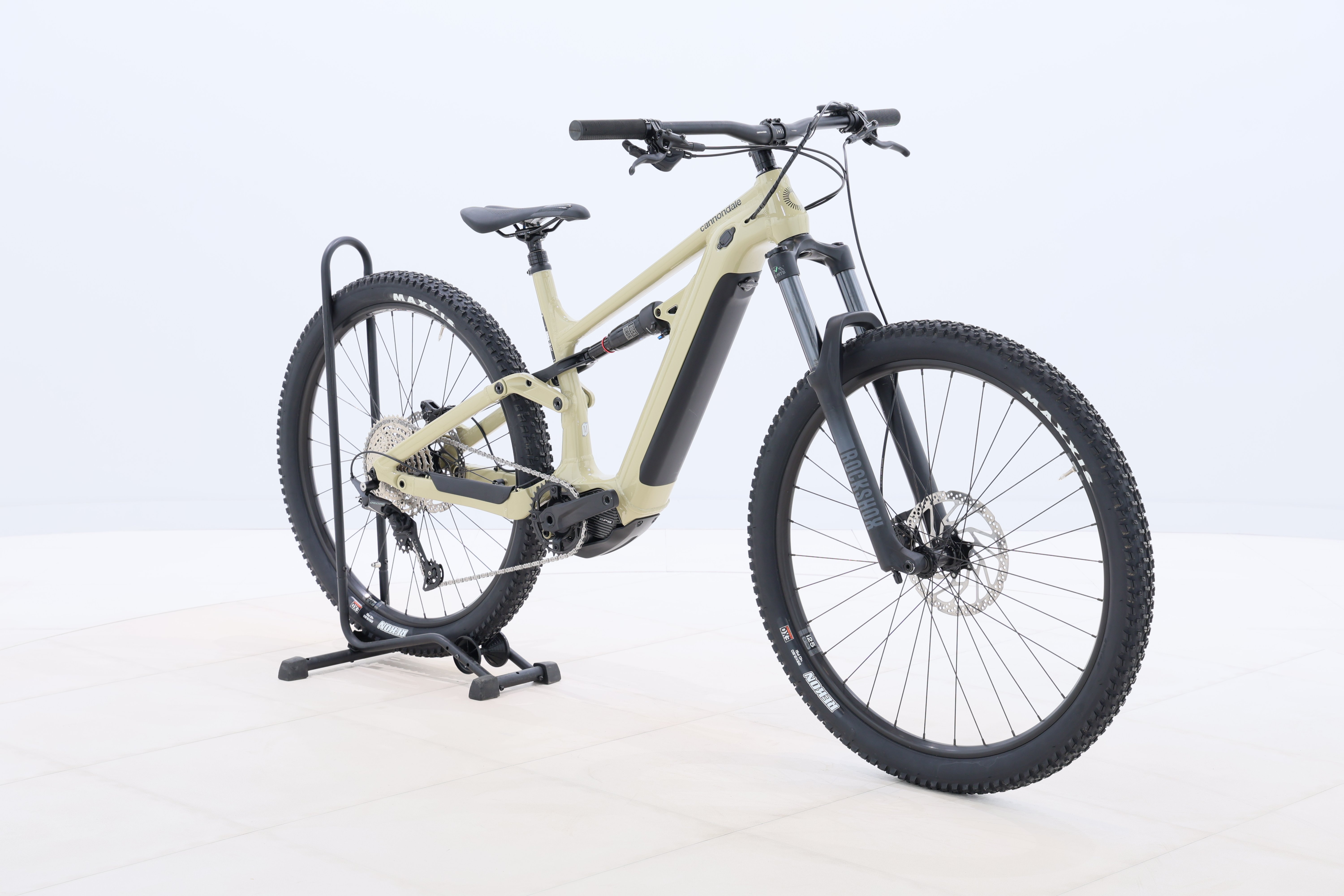 7bac3f78-127b-43d7-9a6e-252222758523